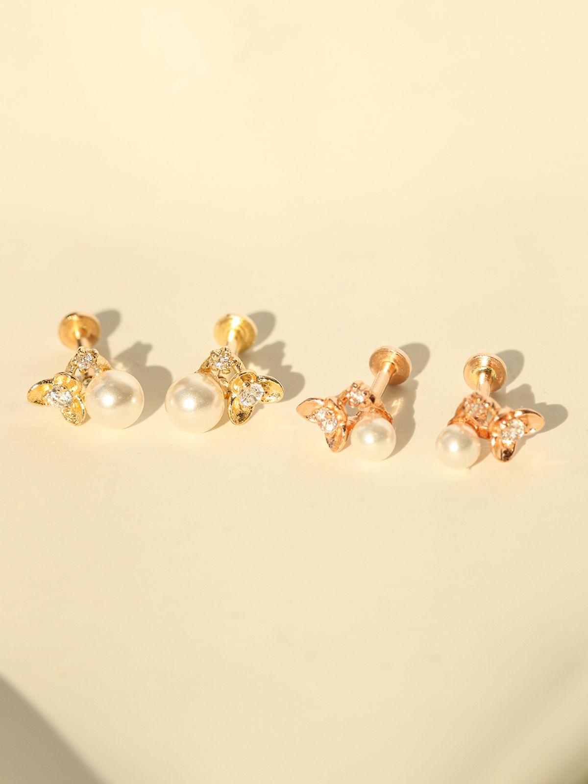 미니멀피어싱(MINIMALPIERCING) 14K 인터널 플라워 진주 라블렛 피어싱