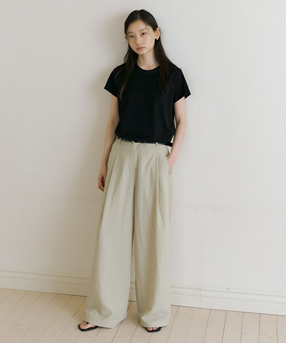 링서울(LINGSEOUL) summer cooling pintuck slacks-beige