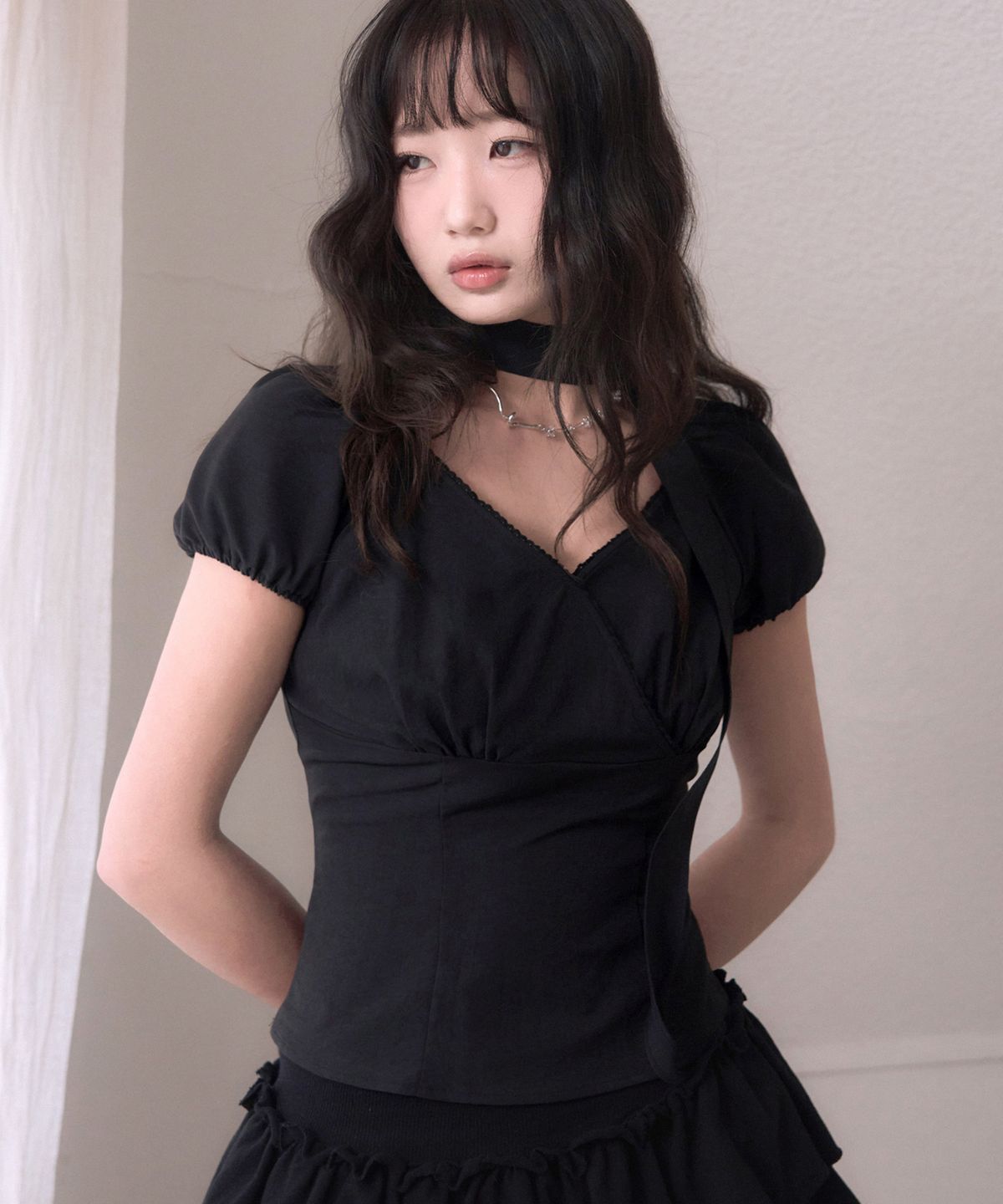 레이즈미야(REISE MIYA) 코우키 타이 랩 블라우스 [BLACK]