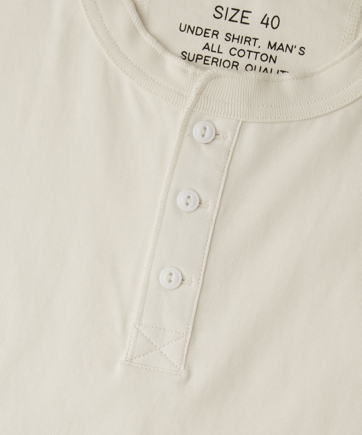 아웃스탠딩(OUTSTANDING) [2PACK] HENLEY NECK HALF SLEEVE TEE_OFF WHITE/BLACK