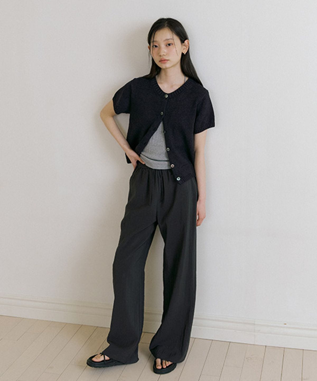 링서울(LINGSEOUL) summer crease banding pants-charcoal