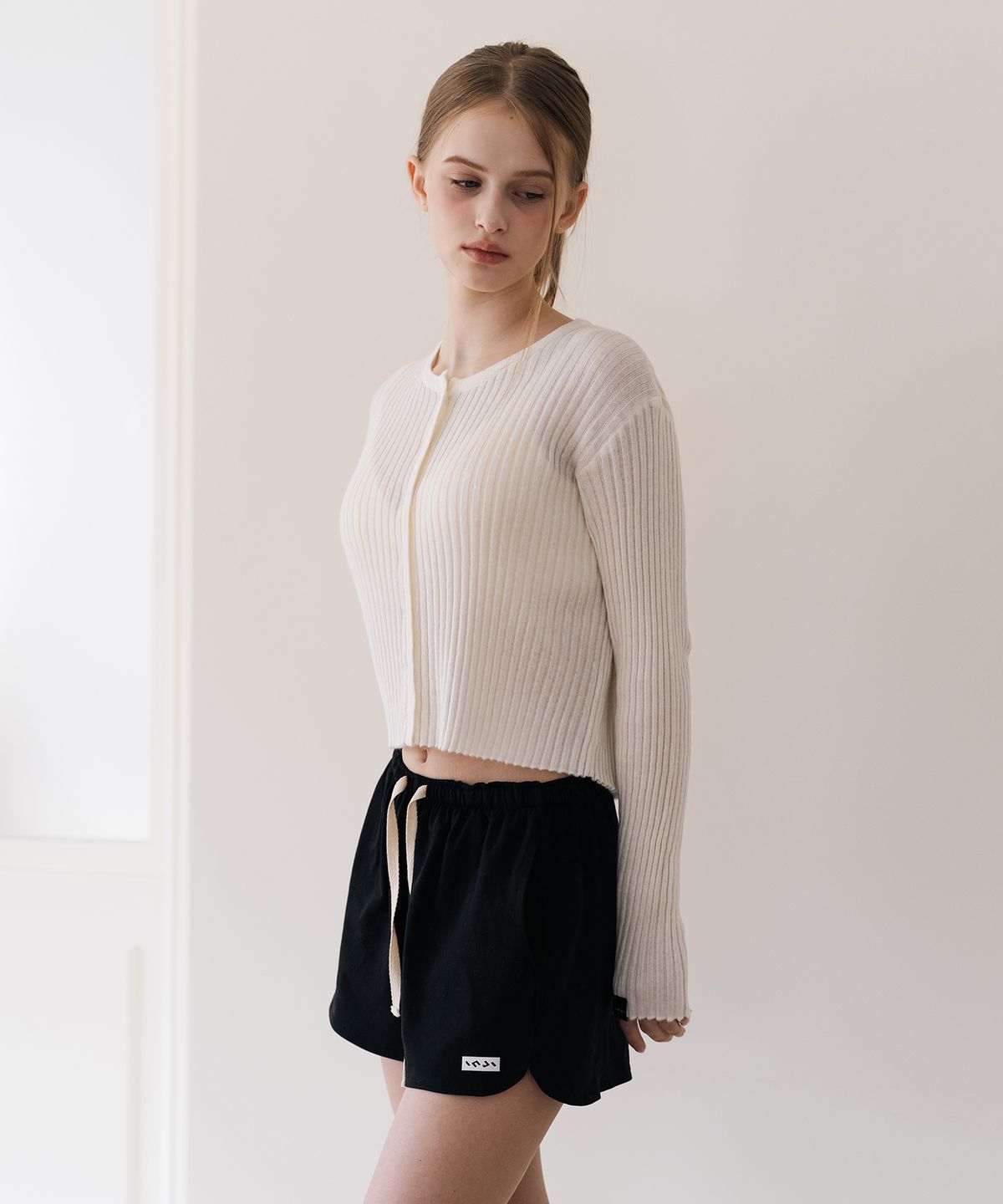 인지액티브(INJIACTIVE) Small Logo Summer Shorts 블랙