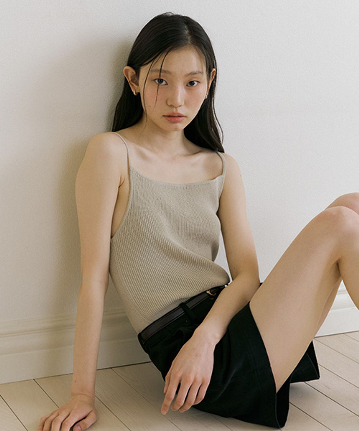 링서울(LINGSEOUL) cotton blended ribbed sleeveless top-beige