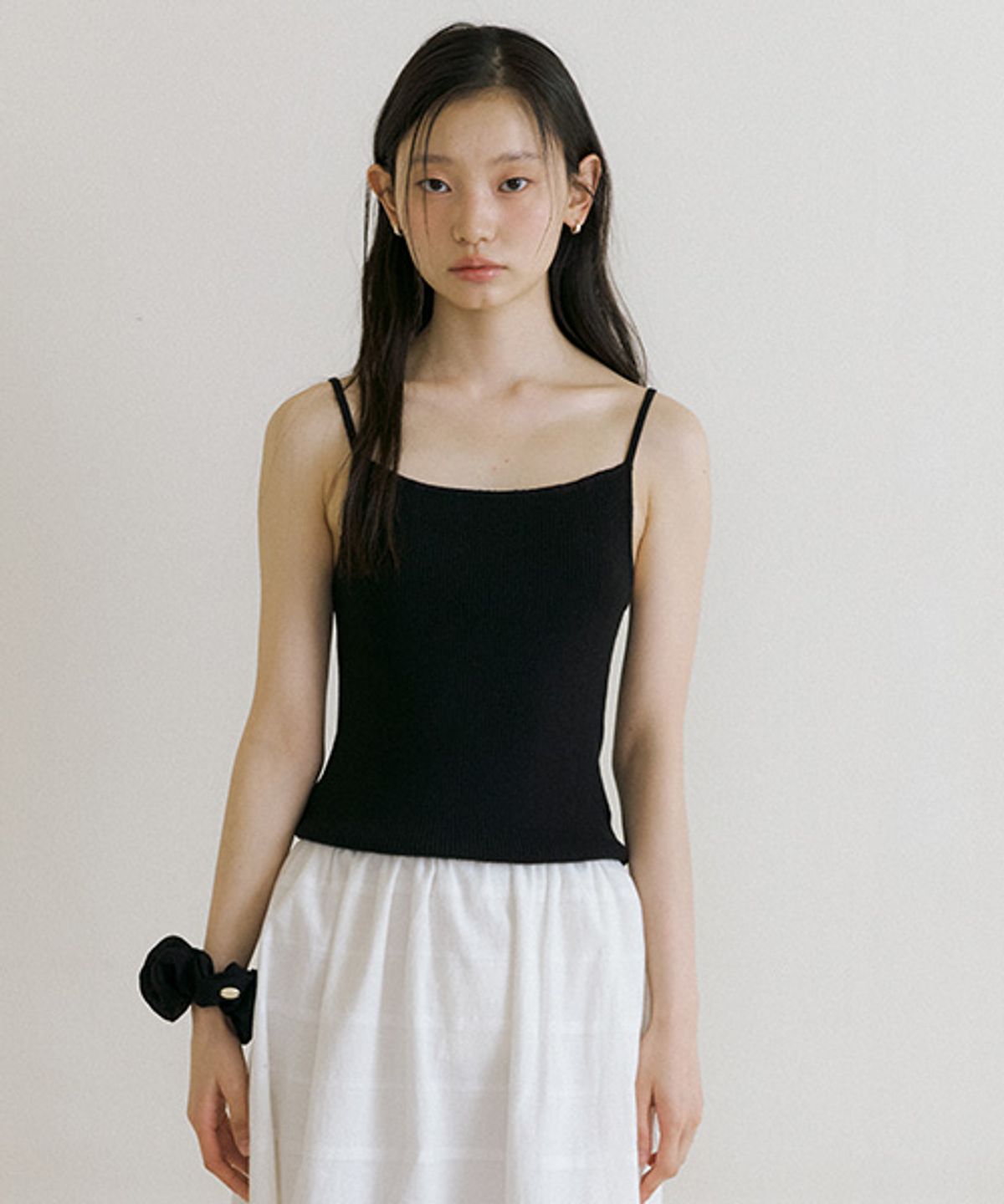 링서울(LINGSEOUL) cotton blended ribbed sleeveless top-black