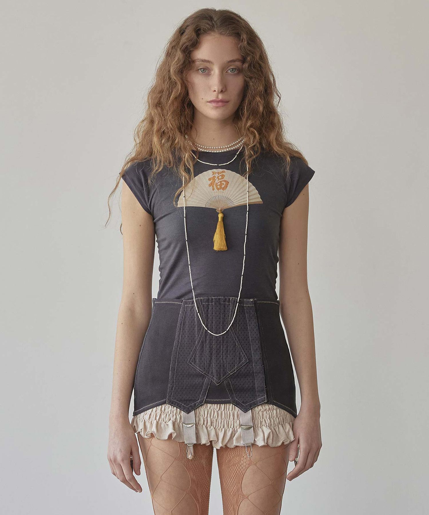 MUSINSA公式 | SCULPTOR Zen Tassel Tee Charcoal
