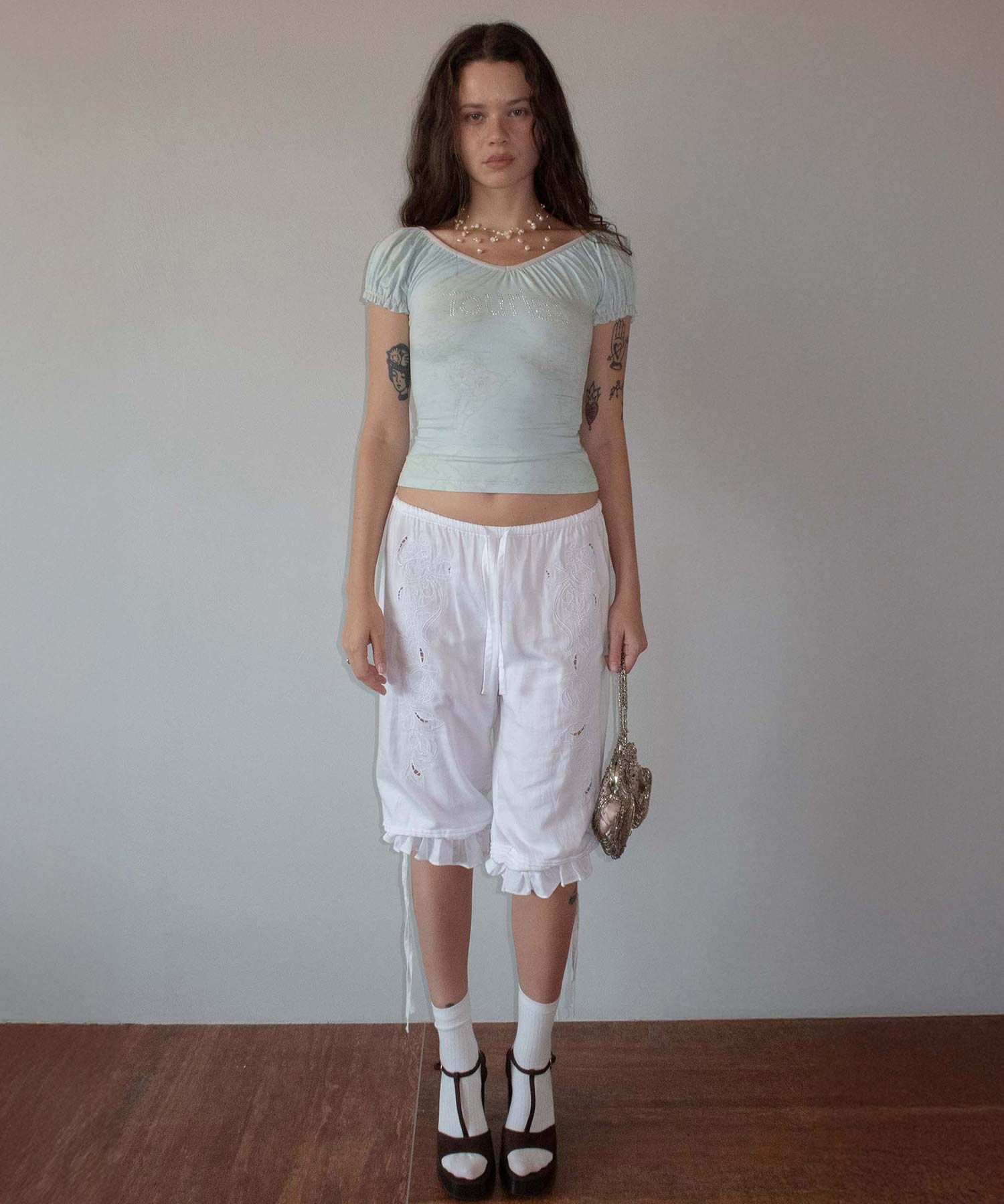 ★SCULPTOR★ Tourist Scoop Back Tee Baby Blue SC25S286BL MUSINSA公式 | SCULPTOR Tourist Scoop Back Tee Baby Blue