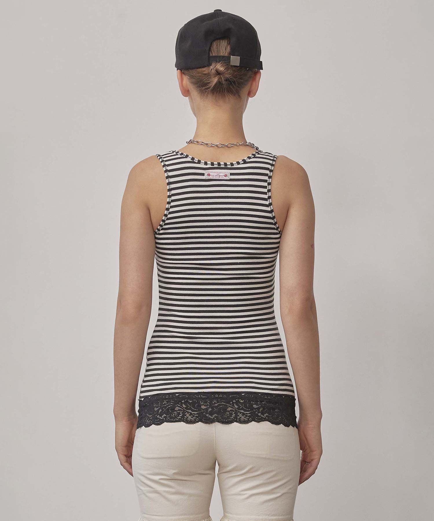 Werthy2nd SKIN TANK 完売 ブラックS 新品 MUSINSA公式 | SCULPTOR Lace Trimming Tank Top Ivory/Black