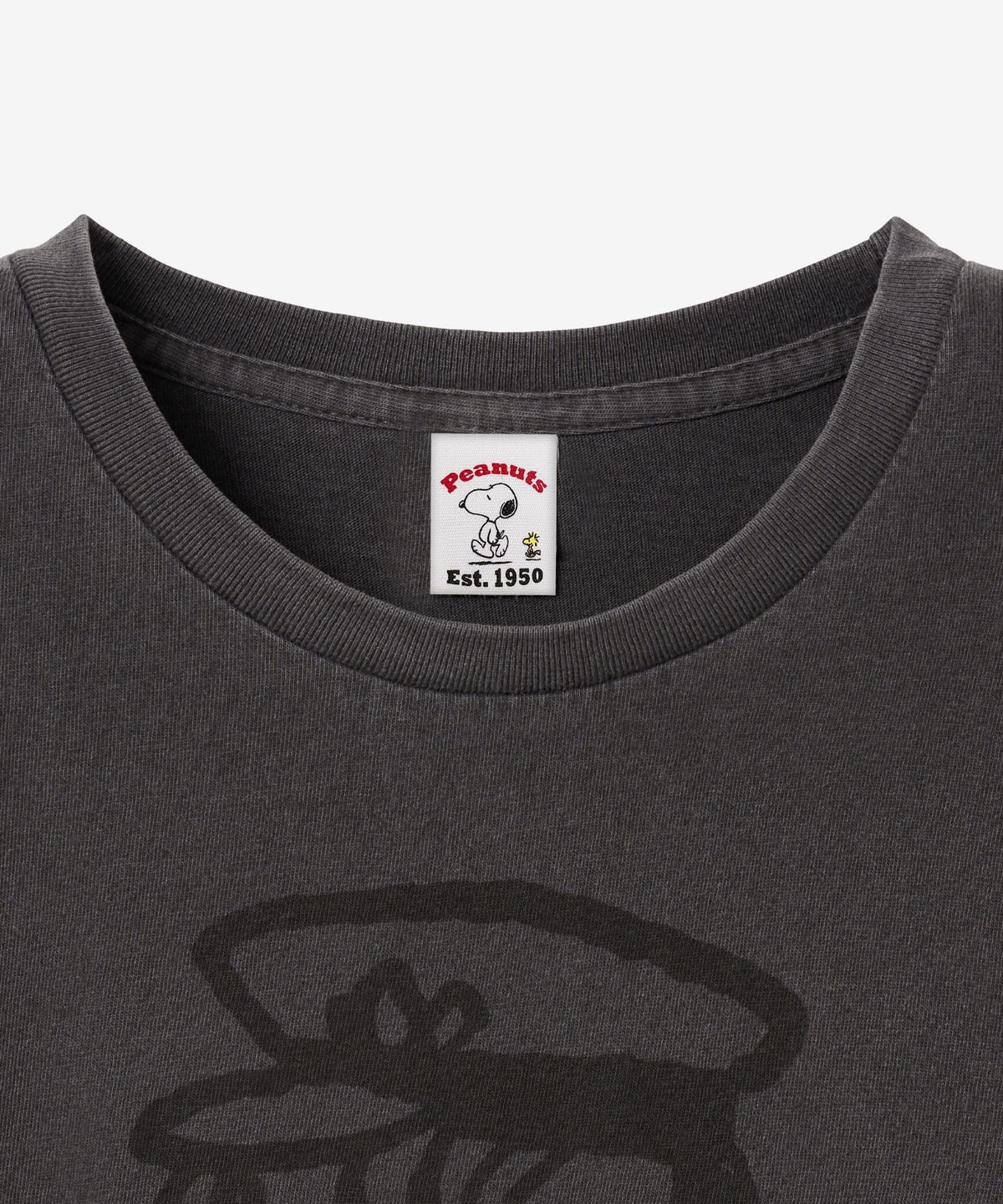 브이투(VTWO) 라이너스 스누피 피그먼트 티셔츠 (CHARCOAL)