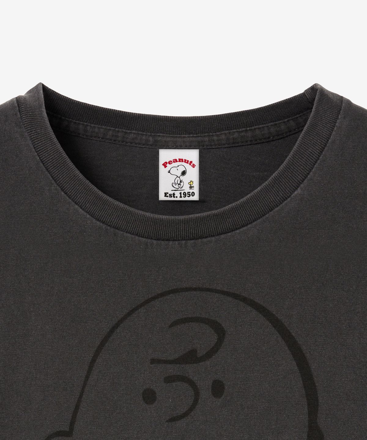 브이투(VTWO) 찰리 브라운 피그먼트 티셔츠 (CHARCOAL)