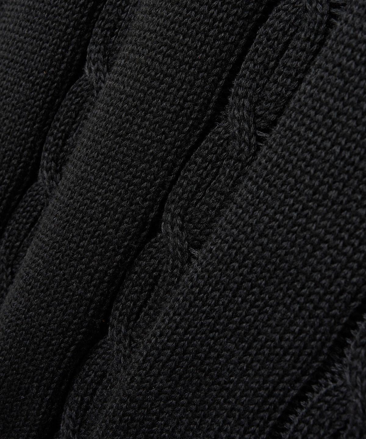 브이투(VTWO) 쿨 워셔블 케이블 폴로 니트 (BLACK)