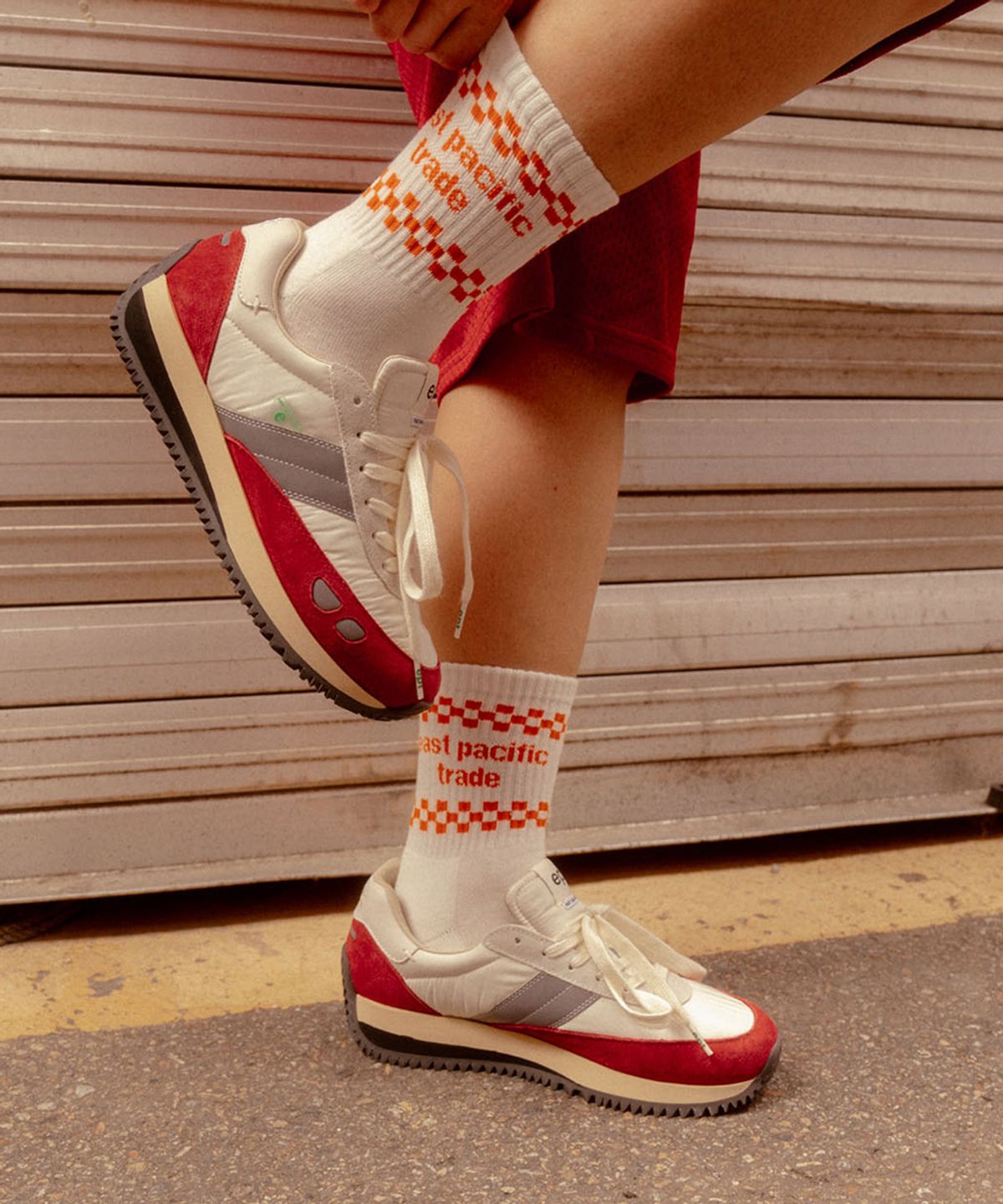 이피티(EPT) BOSTON (OFF WHITE/RED)