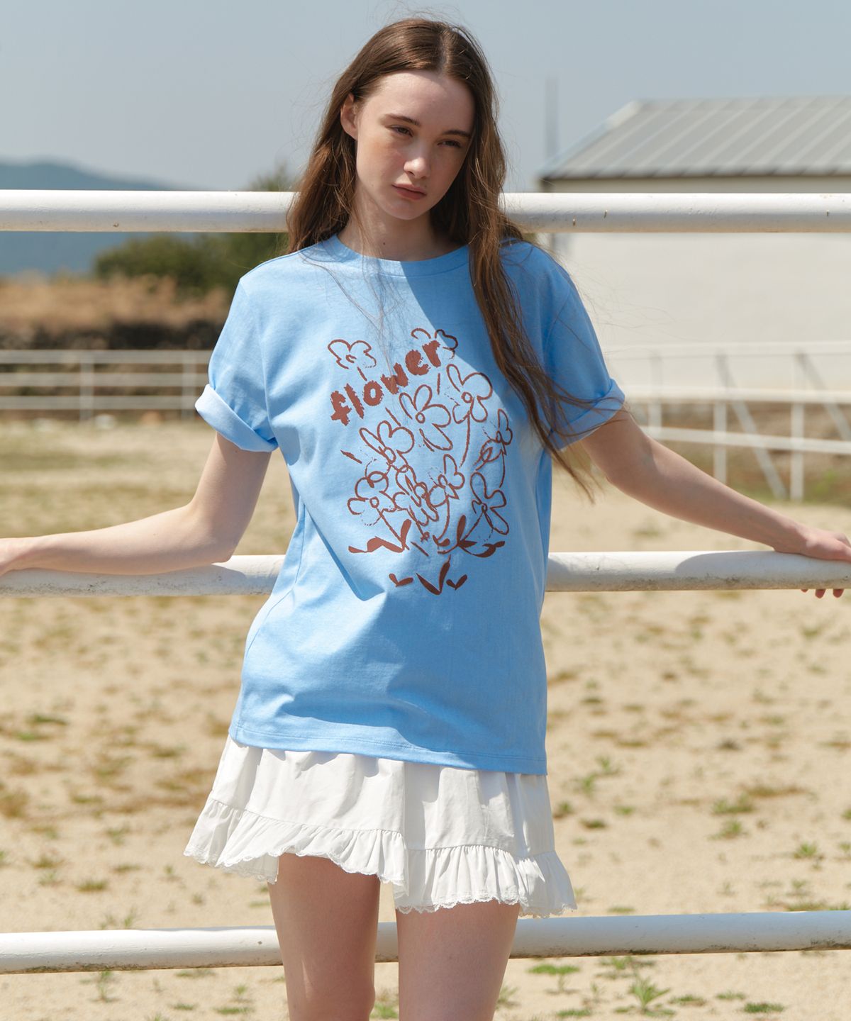 어몽(AMONG) A FLOWER DRAWING T-SHIRT_LIGHT BLUE