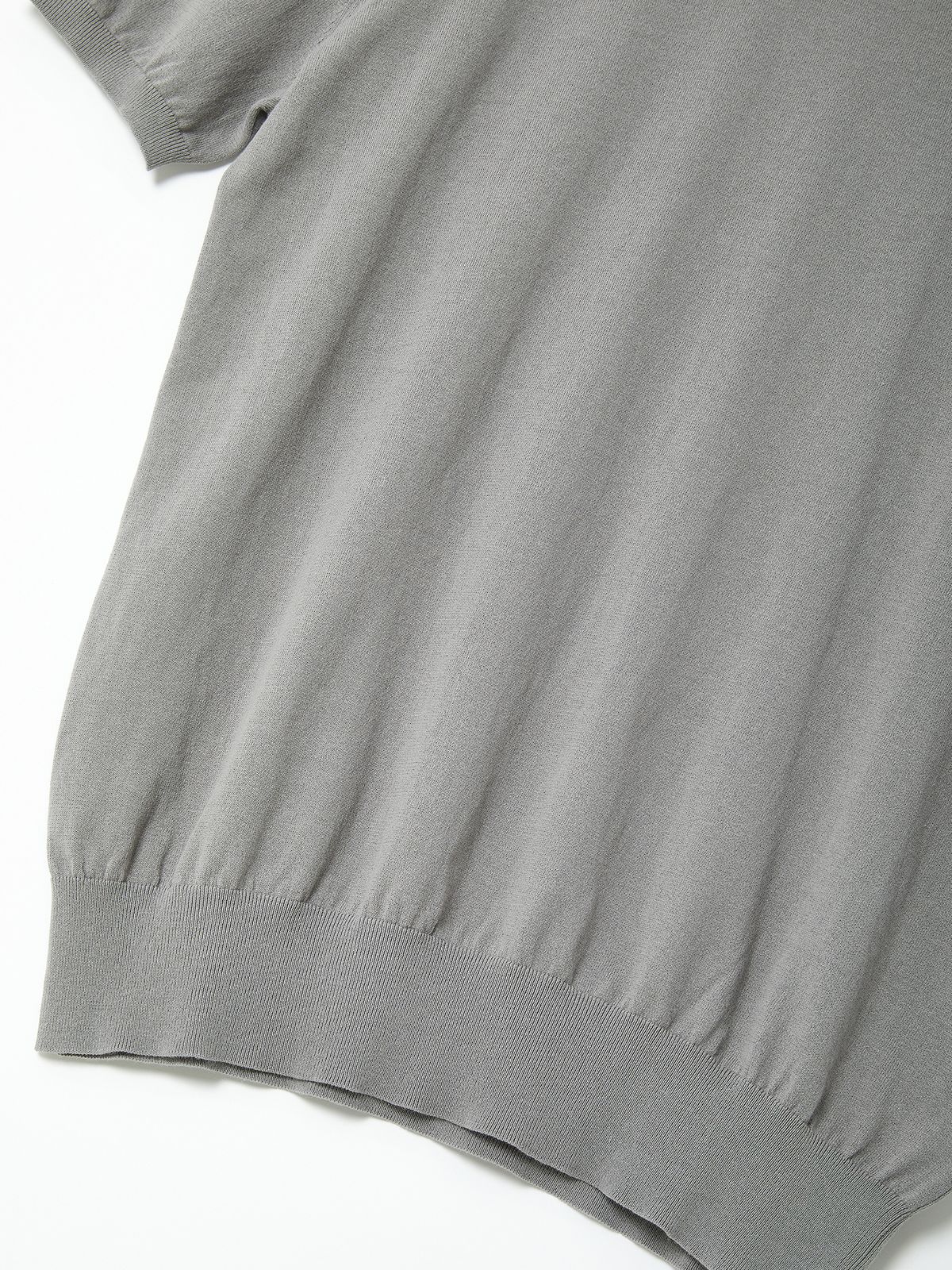 이카룩(IKALOOK) ITALY 솔리드 반팔 니트 티셔츠 CSTEE107