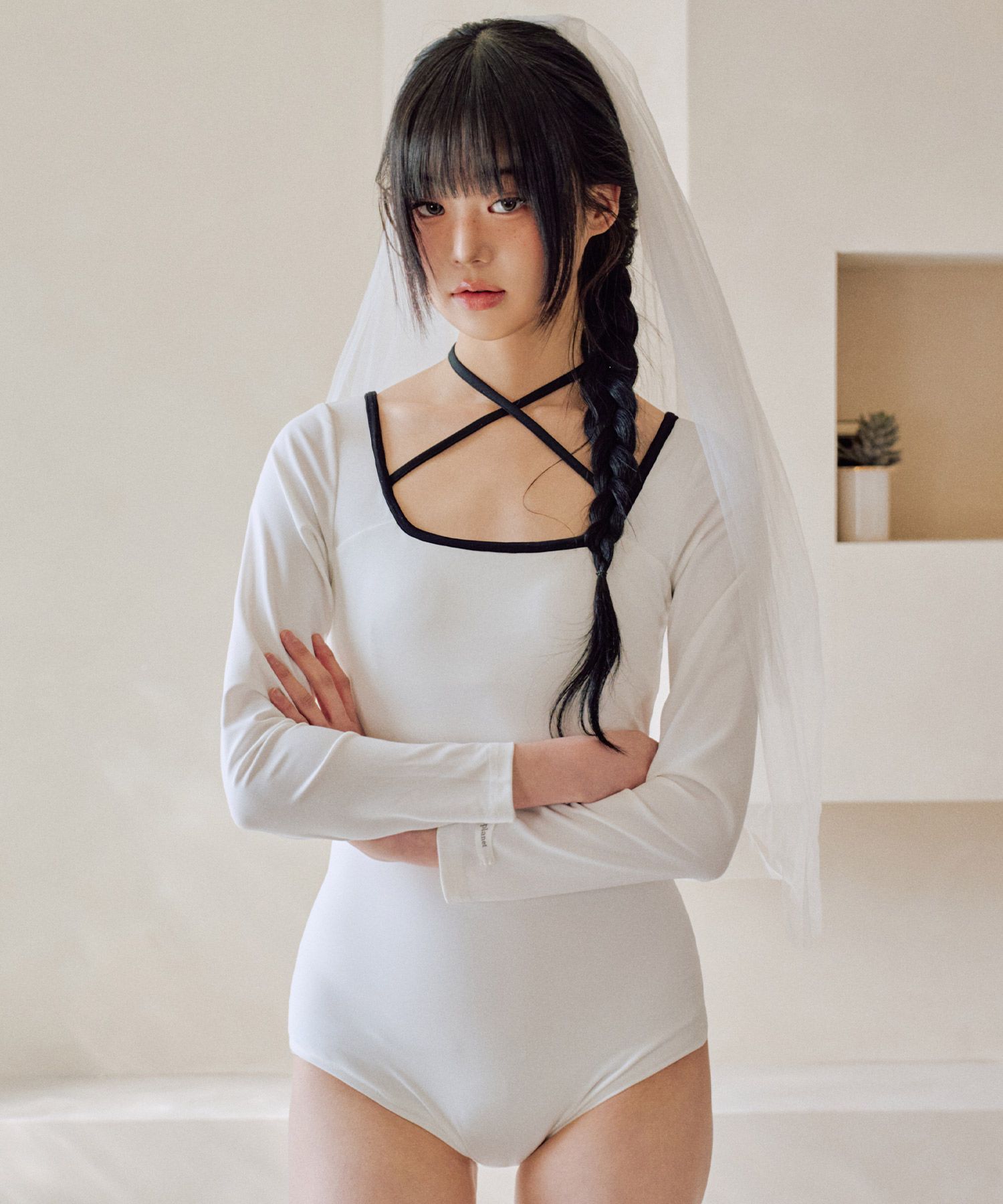 MUSINSA公式 | ZEROPLANET Square Ribbon Monokini [WHITE]