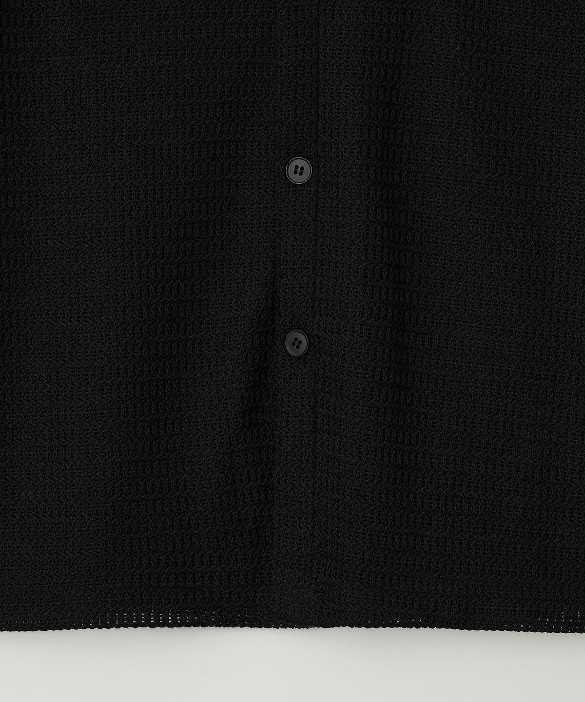 조질롱(JOJILONG) JN162 Crochet Nep 1/2 Shirt - BLACK