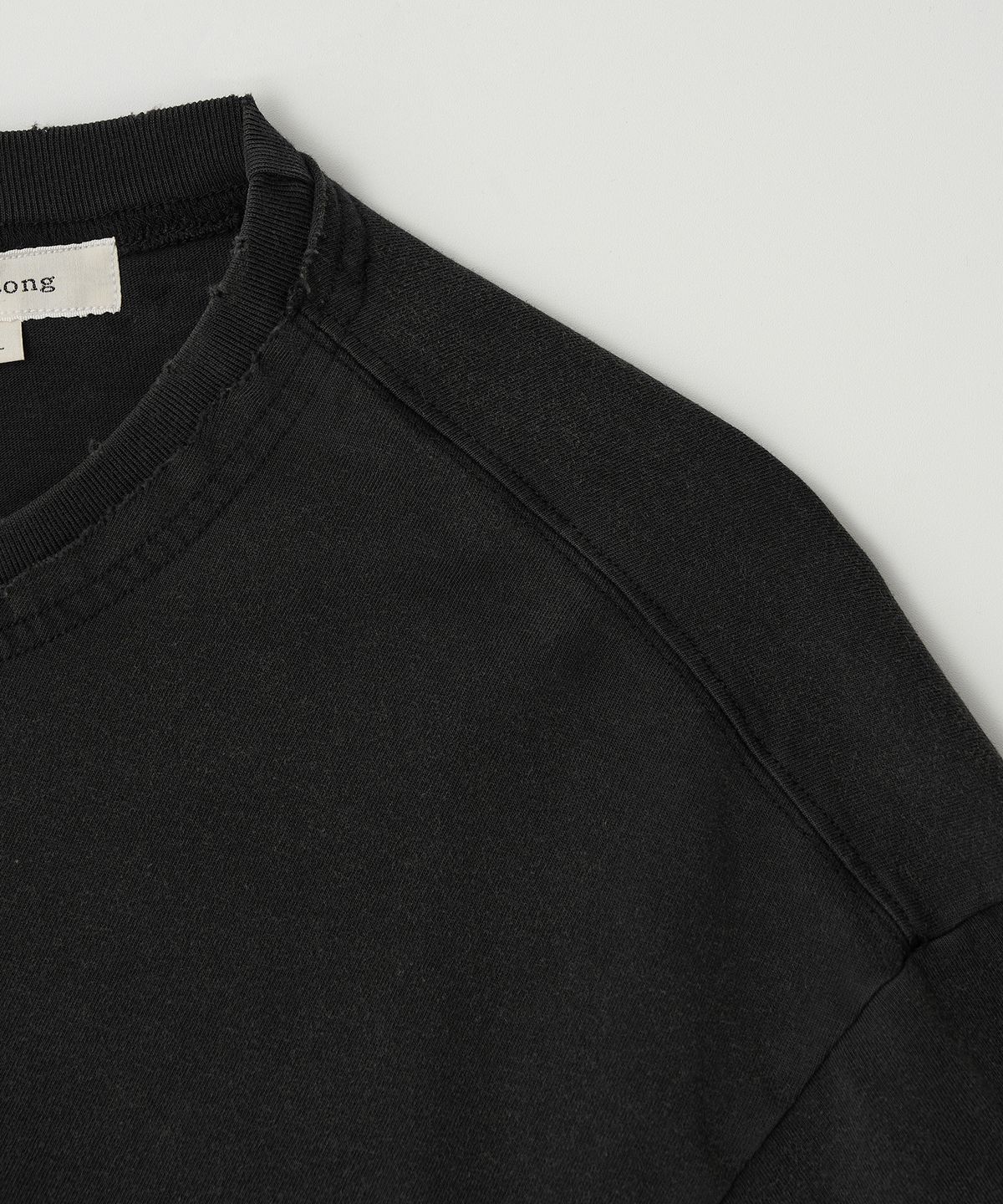 조질롱(JOJILONG) JN103 Distress Old T-Shirt - BLACK