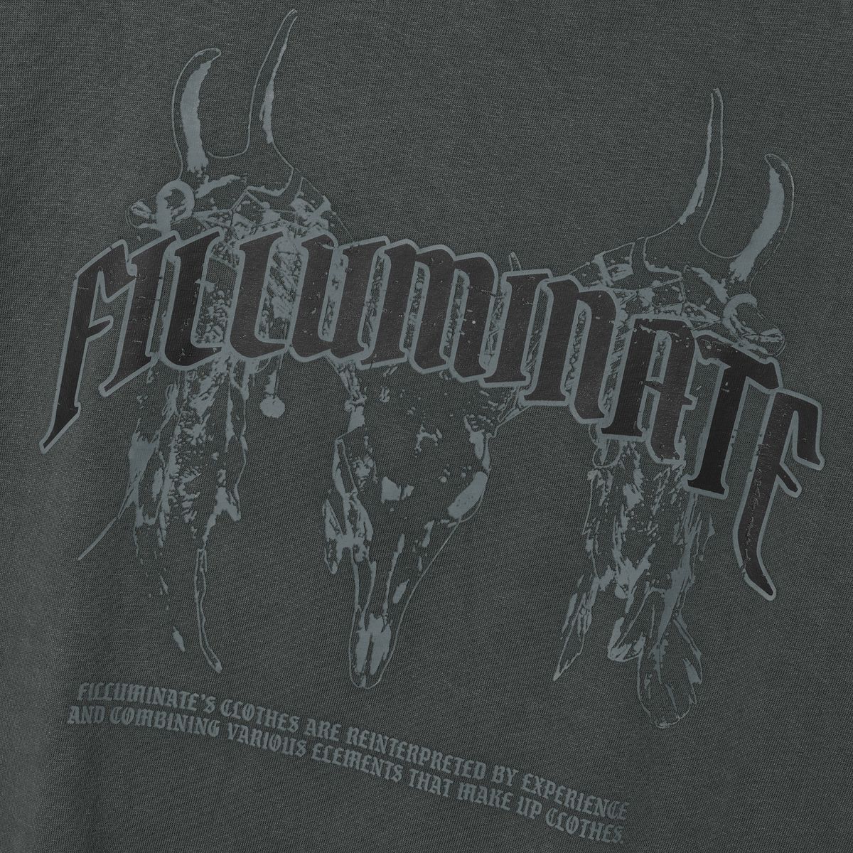 필루미네이트(FILLUMINATE) 조디악 그래픽 티셔츠-차콜