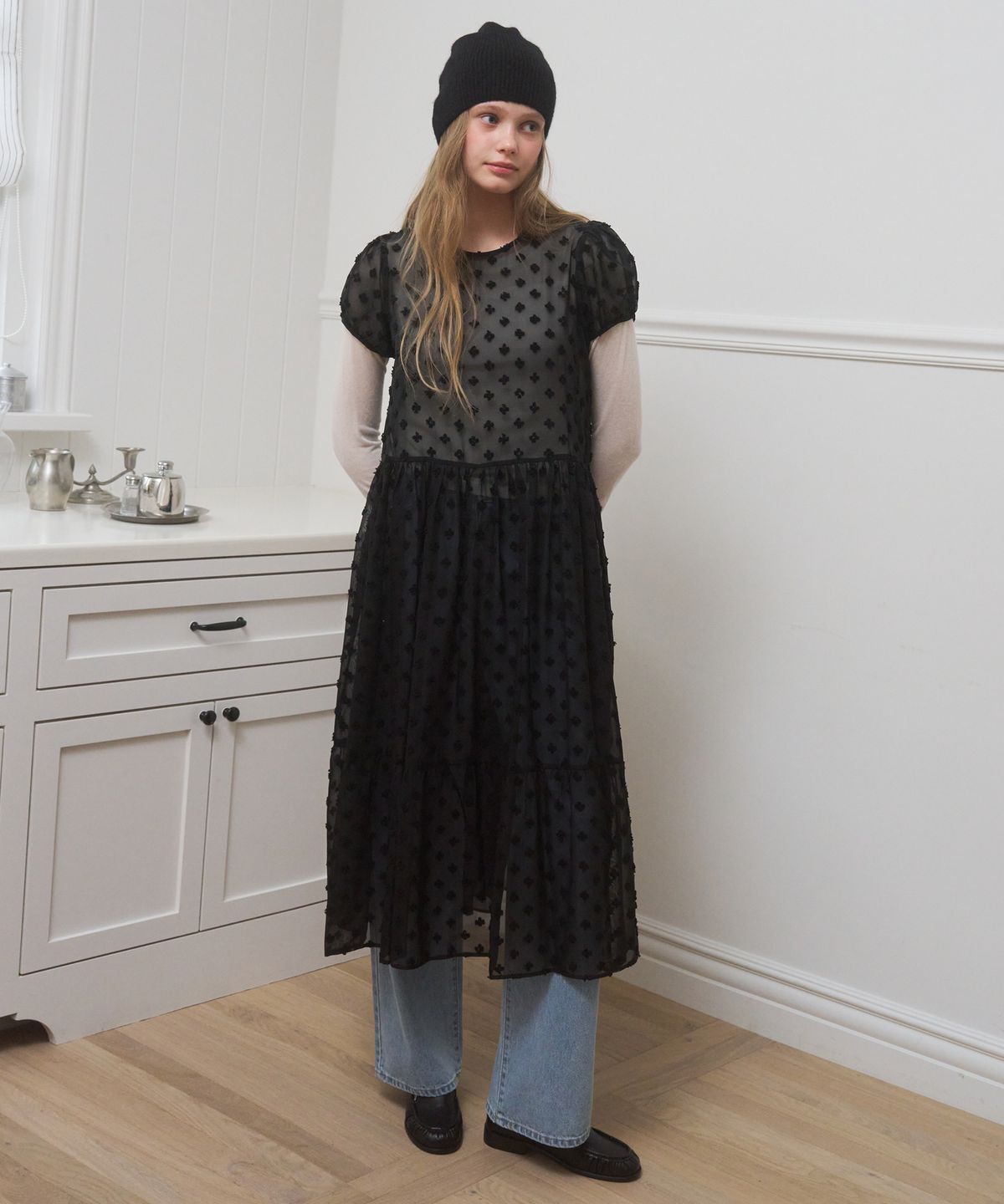 어몽(AMONG) A SHEER PUFF SLEEVE DRESS_BLACK
