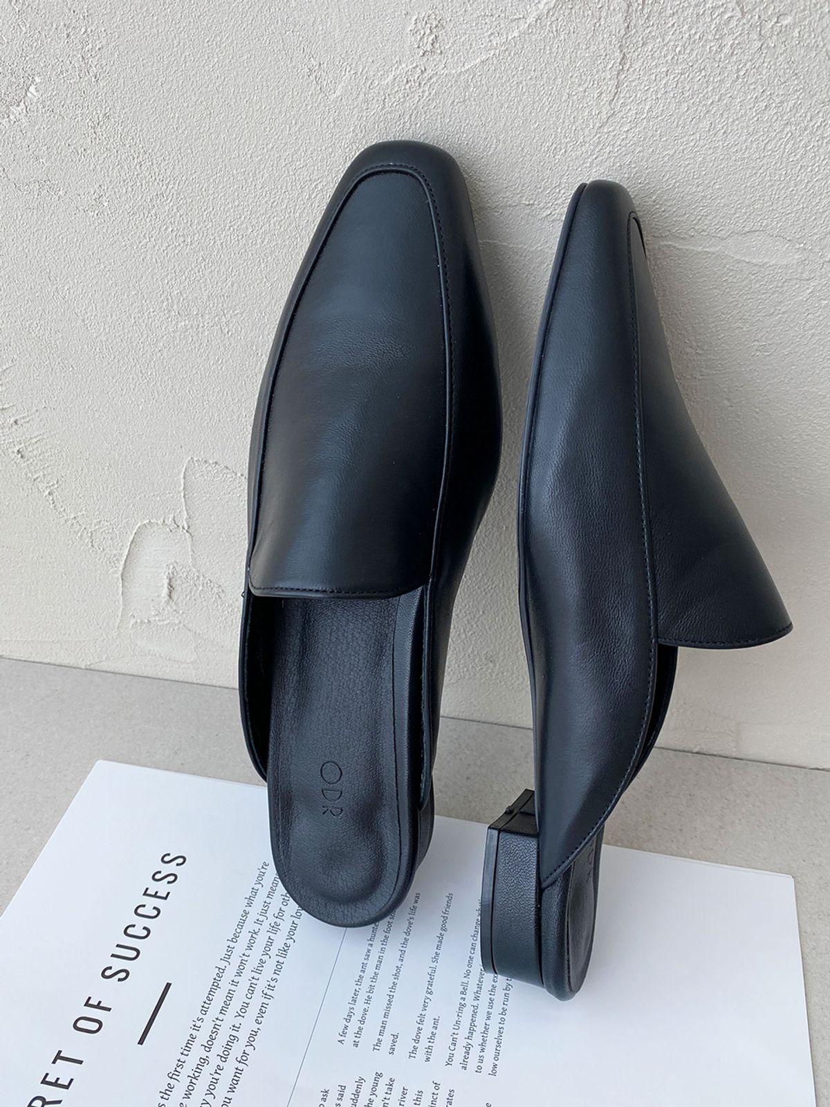 오드리(ODR) 오닉스 뮬_Black 2cm ODR219108-1