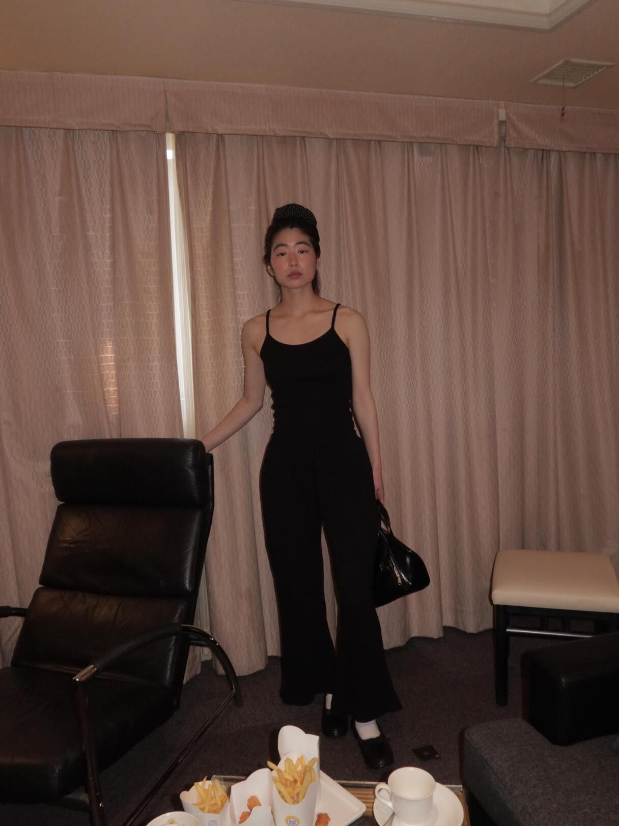 ◆Attends◆ Waffle sleeveless shirt black 0090 MUSINSA | ATTENDS Waffle sleeveless shirt (black)