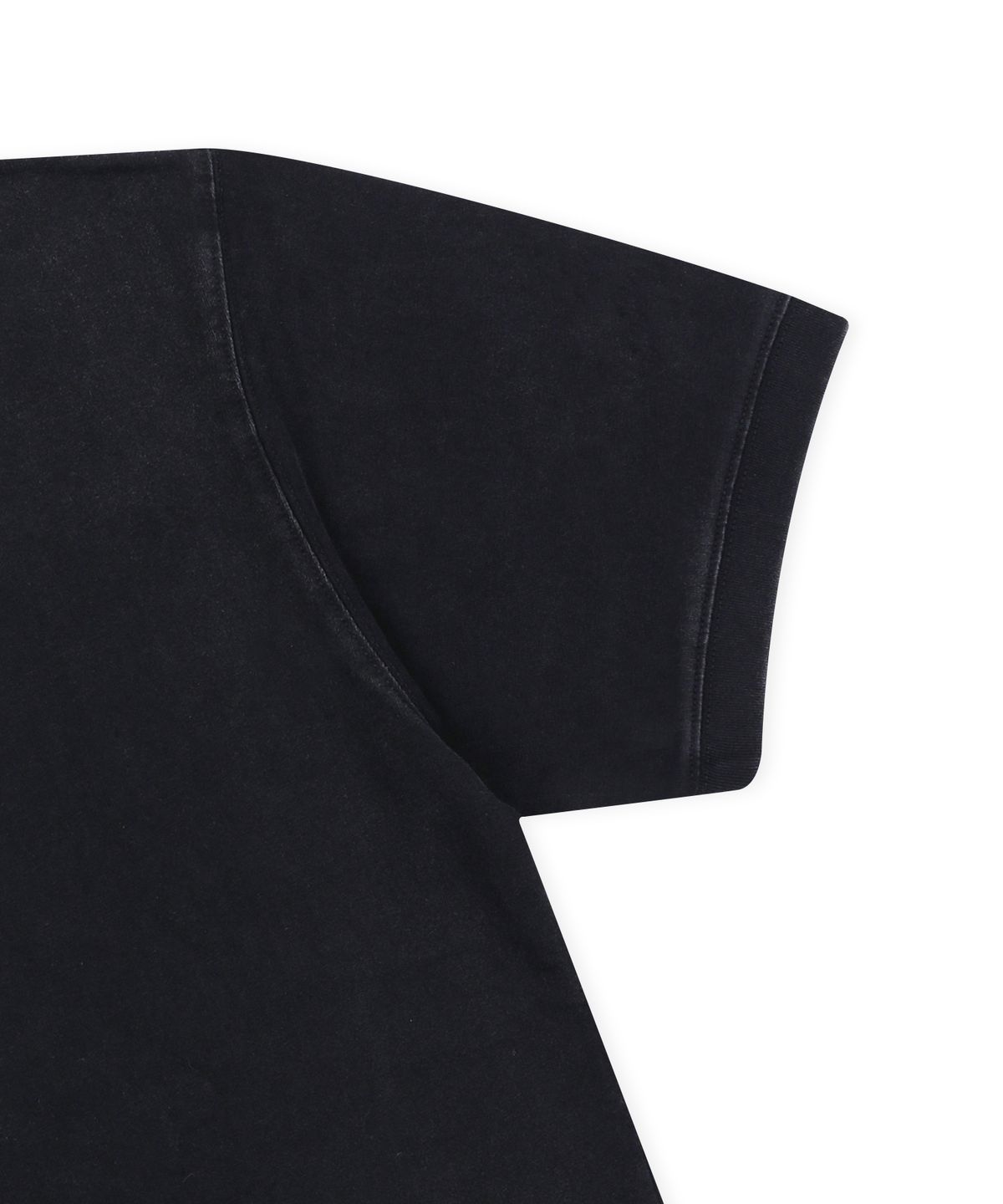 엑스톤즈(XTONZ) XTT141 클로버 빈티지 워싱 헨리넥 티셔츠 (BLACK)