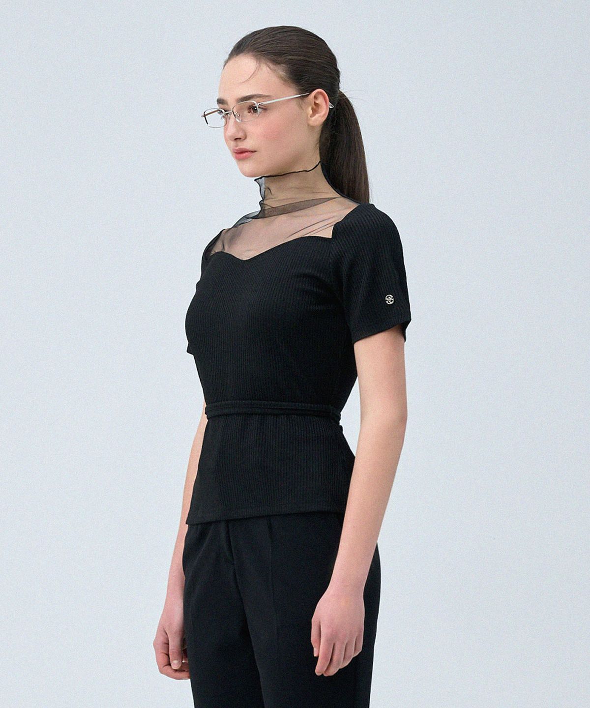 미케네(MICANE) 데비카 시어 하트넥 티