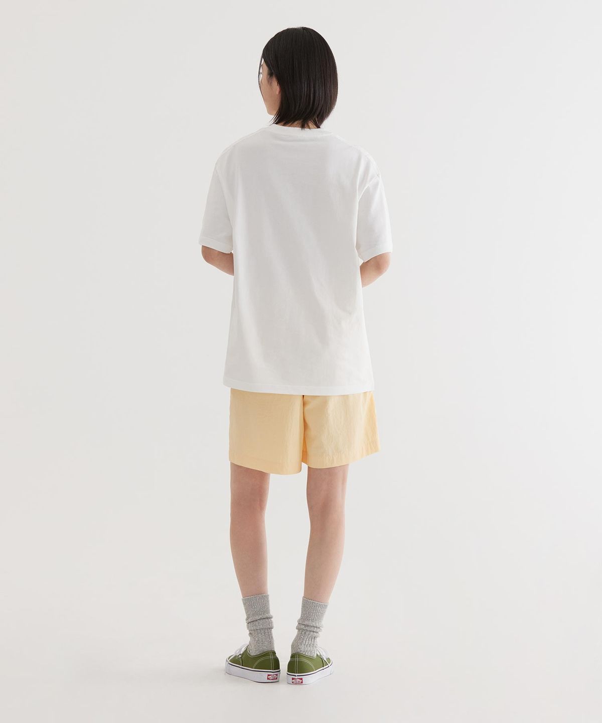 커버낫(COVERNAT) 레귤러 이지 나일론 쇼츠 Yellow