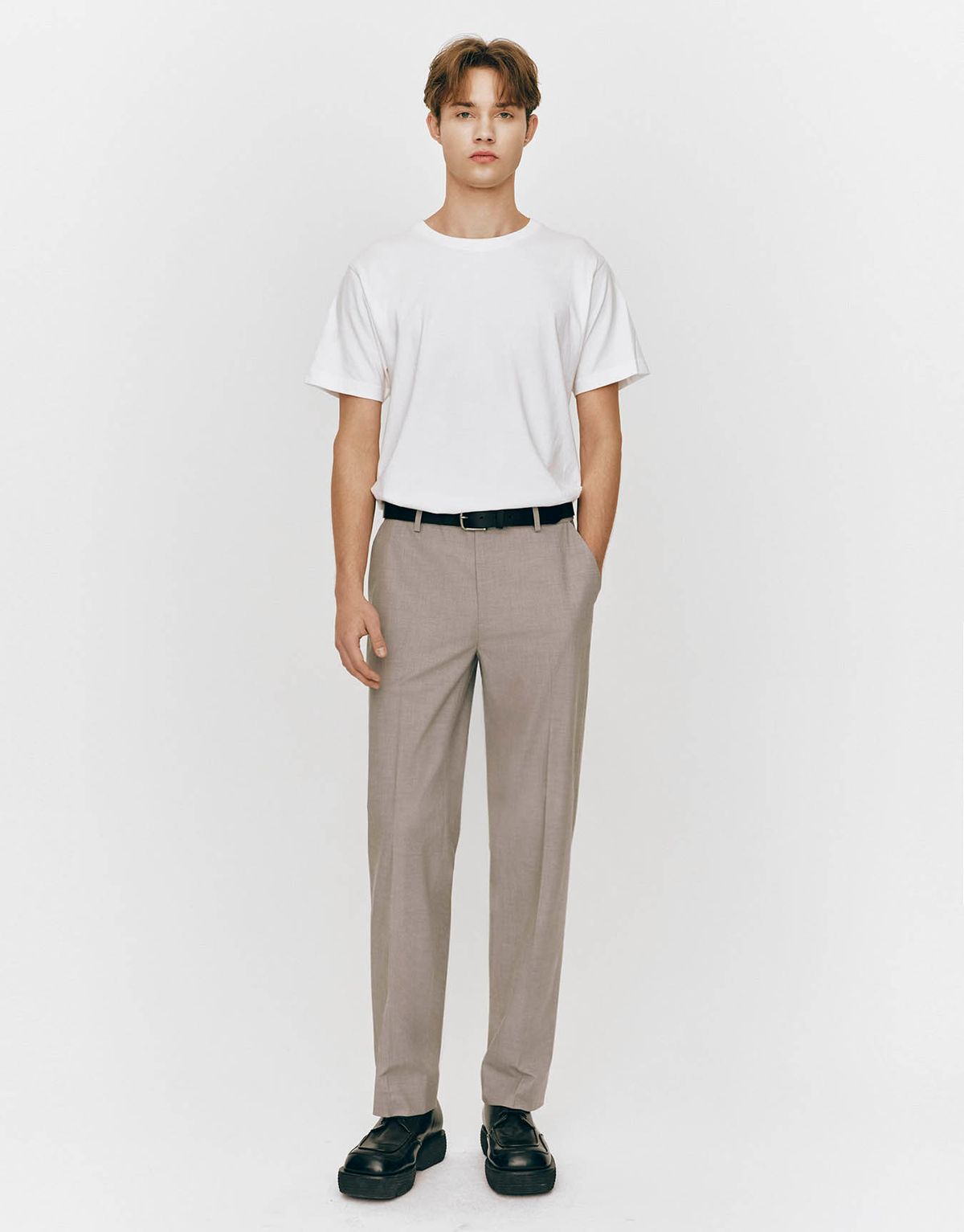 지오다노(GIORDANO) [ULTRA STRETCH] LW 테이퍼드 히든밴딩 슬랙스 115515 [4color]