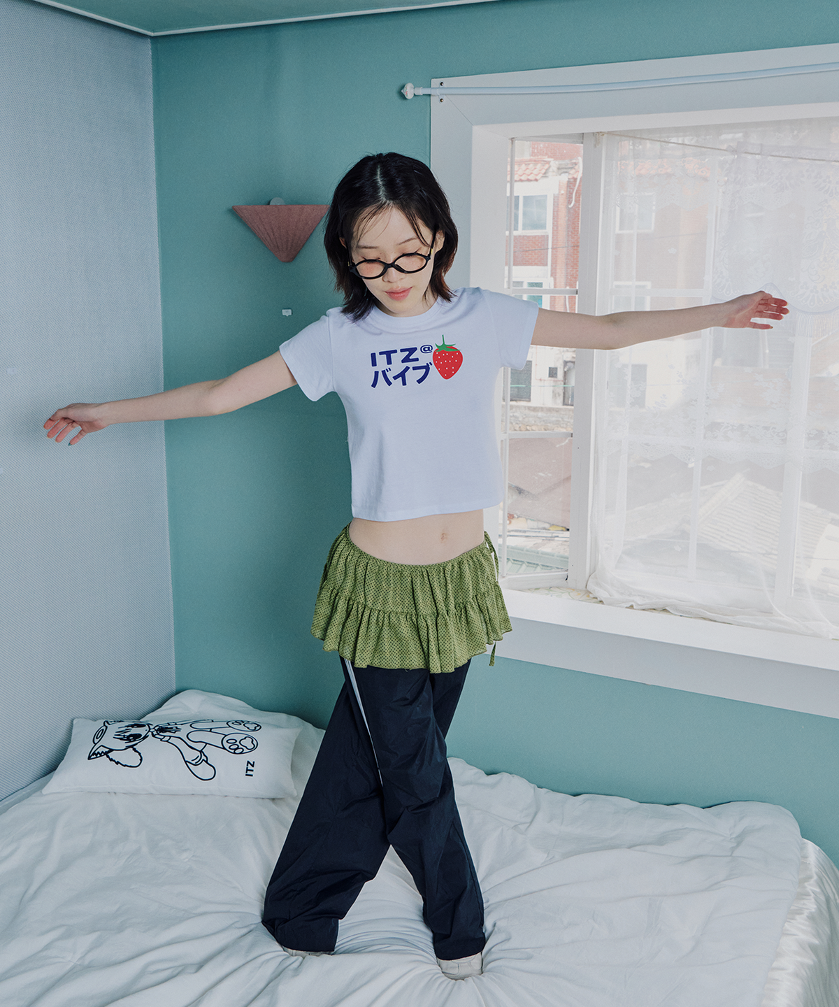 잇자바이브(ITZAVIBE) KIWI DOTTED LAYERED WRAP SHORT SKIRT