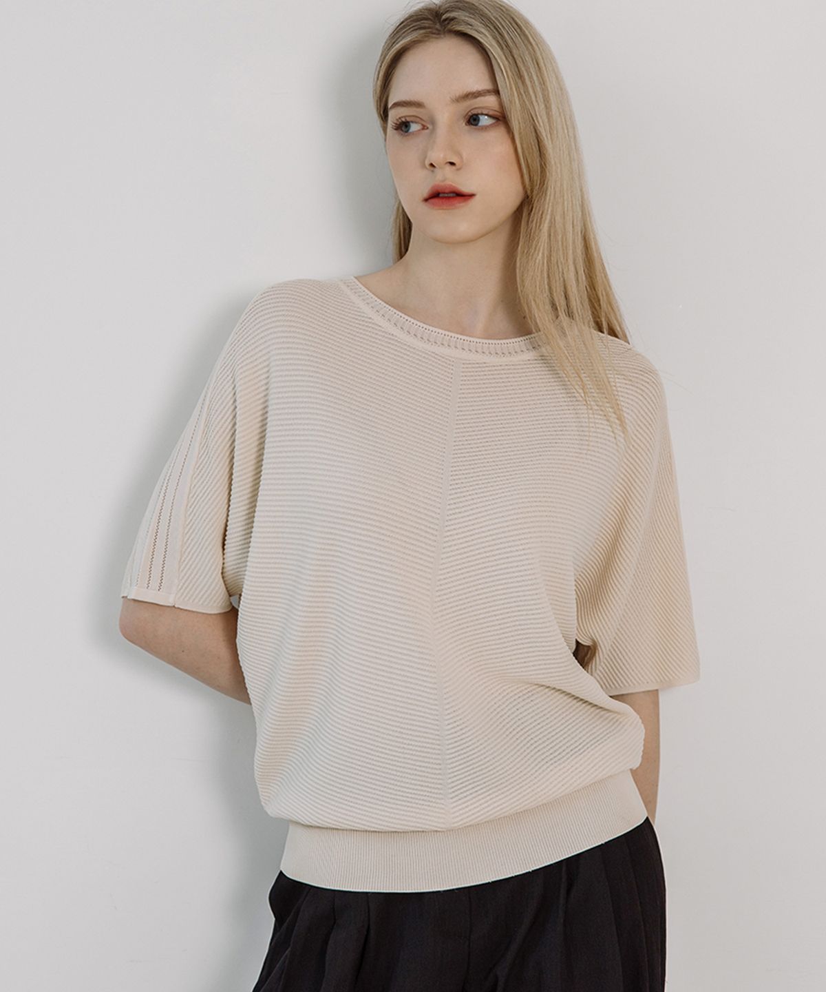 바스카라(VASCARA) Ribbed Pattern Round Neck Half Sleeve Knitwear (5colors)