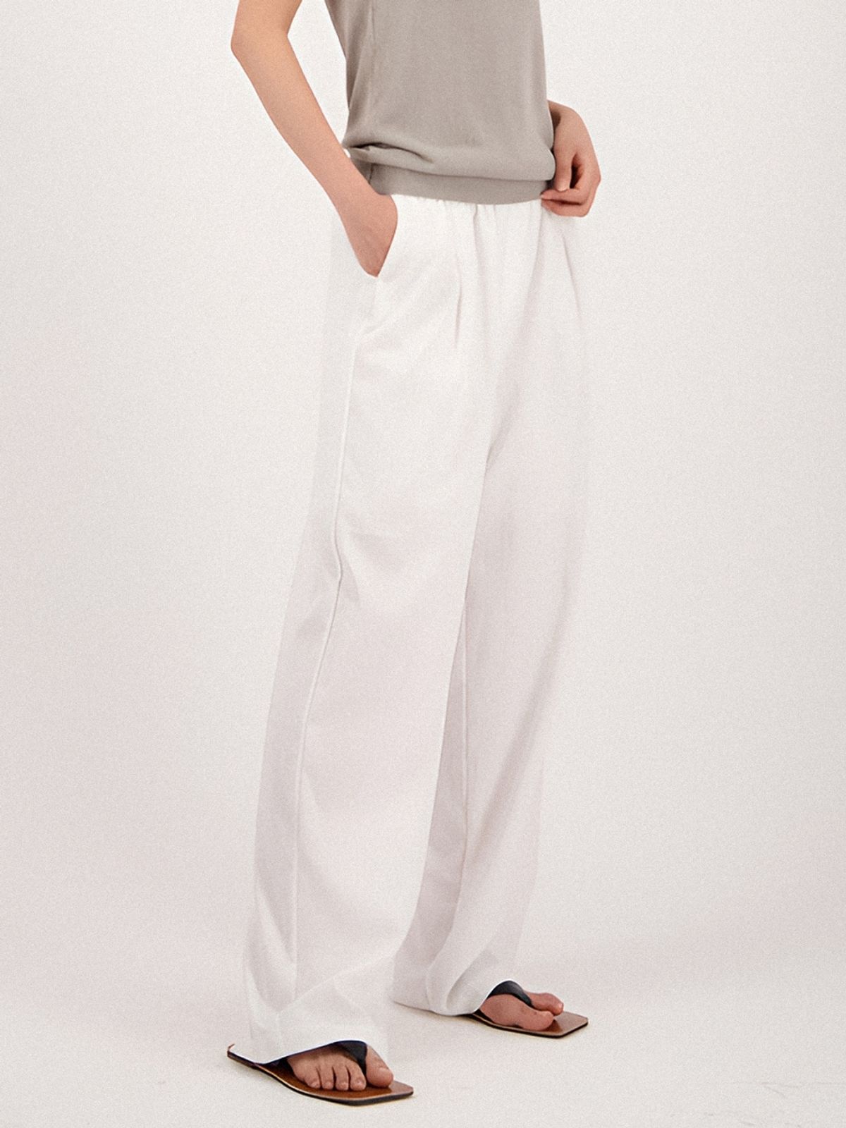 아쿠드(ACUD) Summer Pintuck Bending Slacks _White