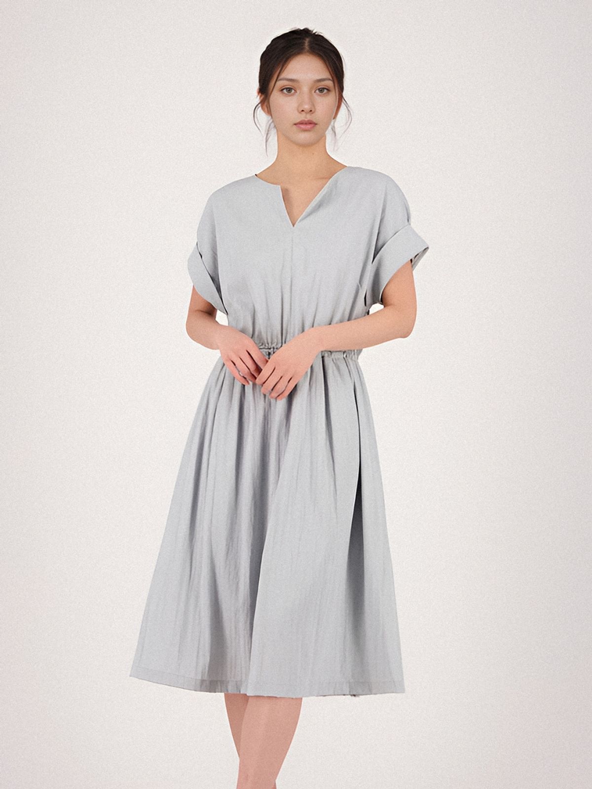 아쿠드(ACUD) Sleeve Detail Slit Dress _Sky