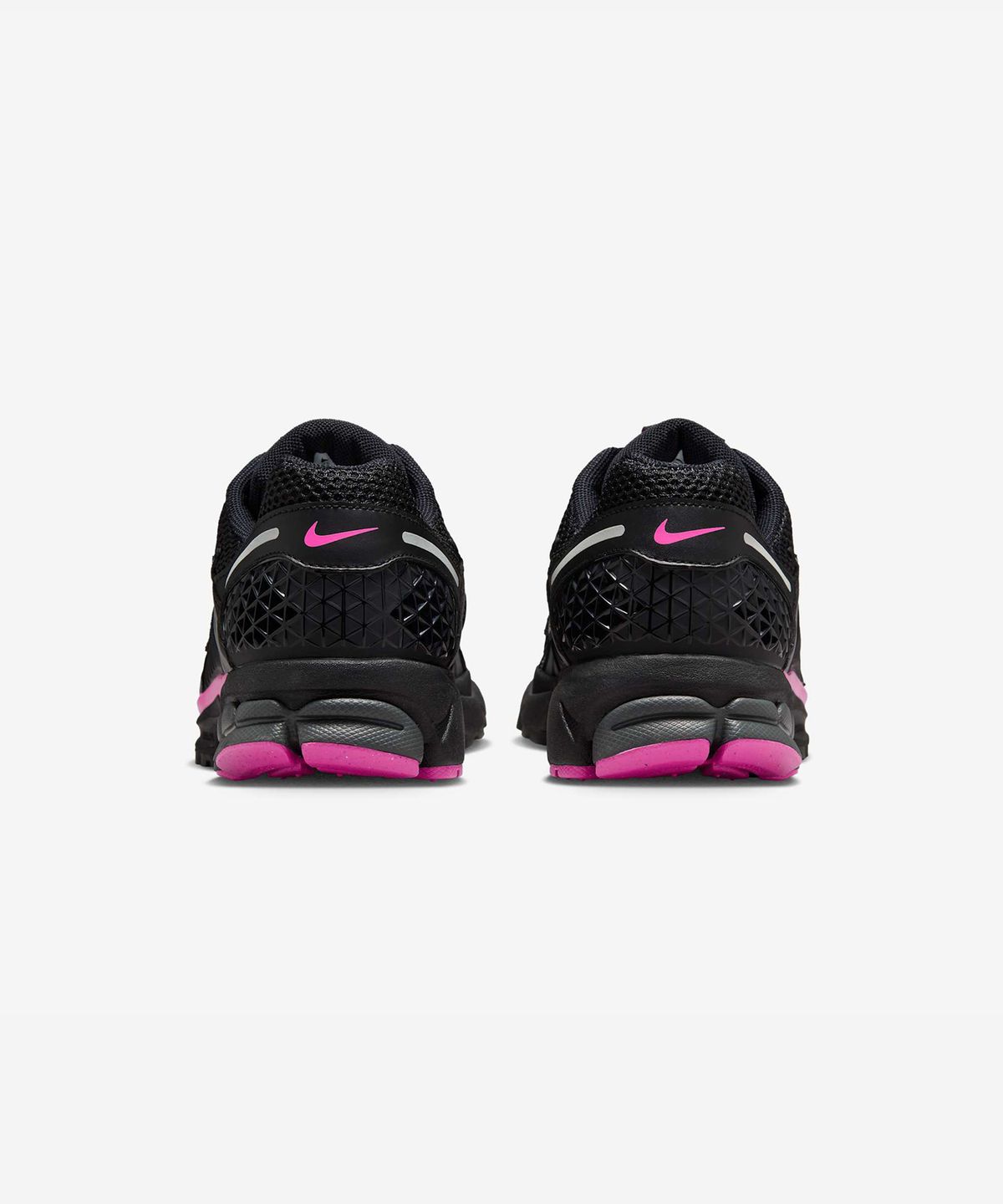 나이키(NIKE) 줌 보메로 5 M - 블랙:앤트러사이트:핑크 블라스트:메탈릭 플래티넘 / FB9149-004