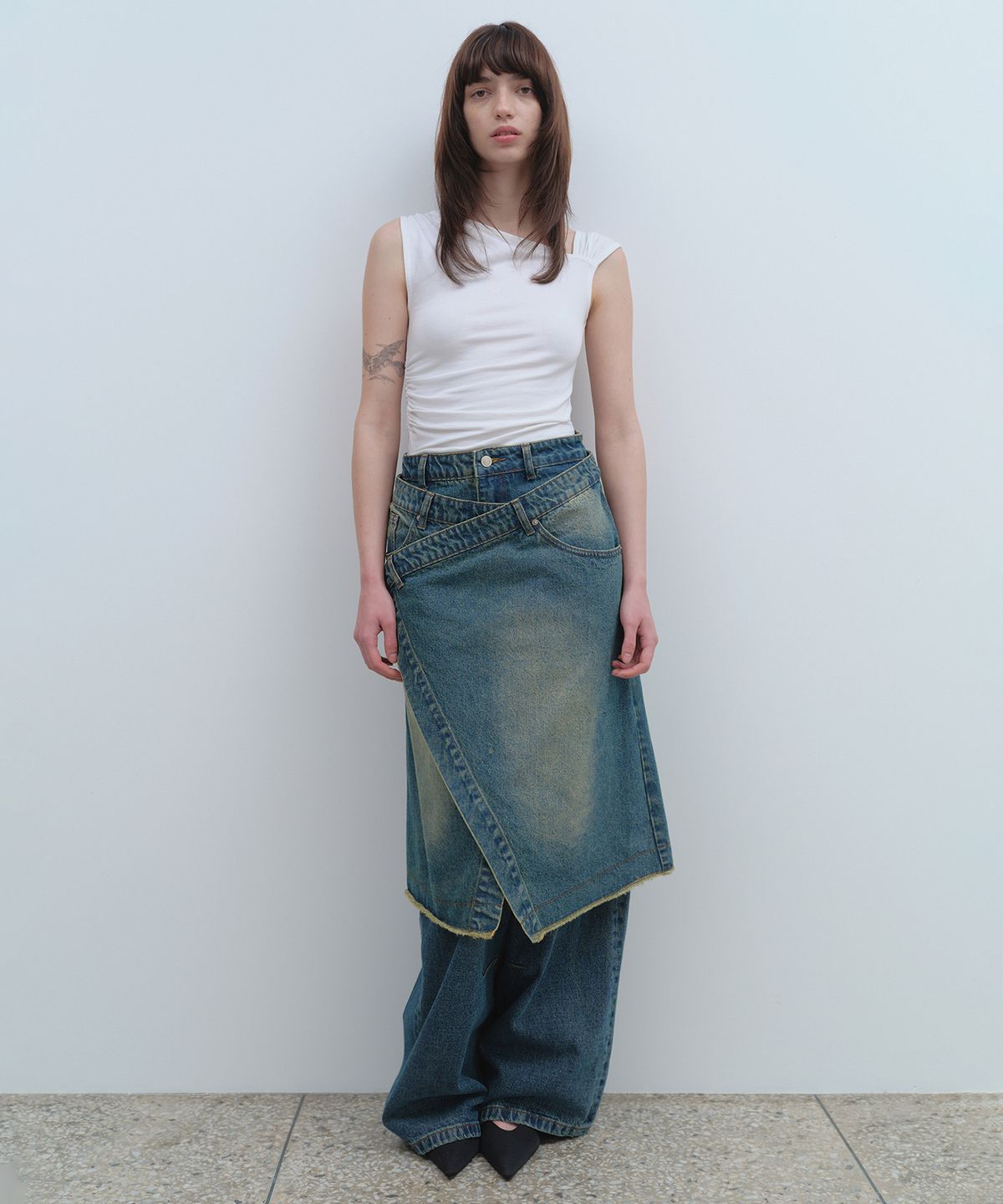 밀로 우먼(MILLO WOMEN) 데님 미디 랩 스커트 [블루]