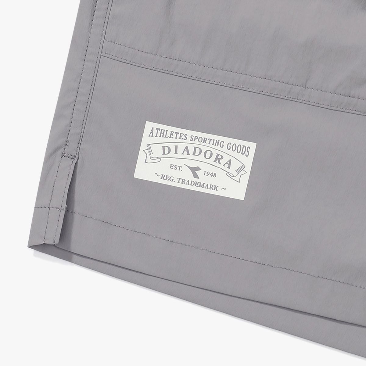 디아도라(diadora) 아쿠아듄 스트레치 우븐 쇼츠 GREY