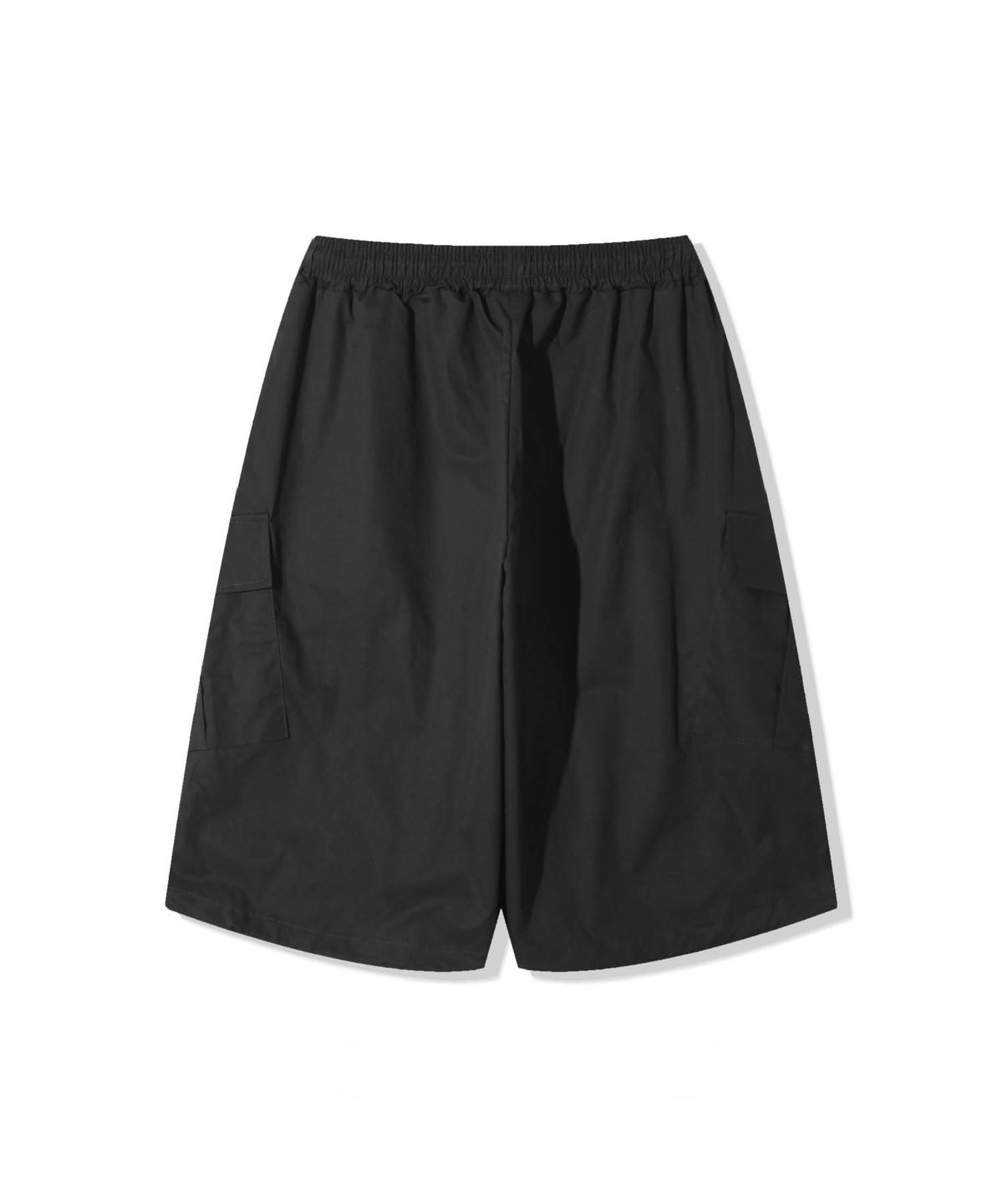 오드볼스클럽(ODDBALLS CLUB) 오드볼 파라슈트 빅카고 버뮤다 숏츠 블랙