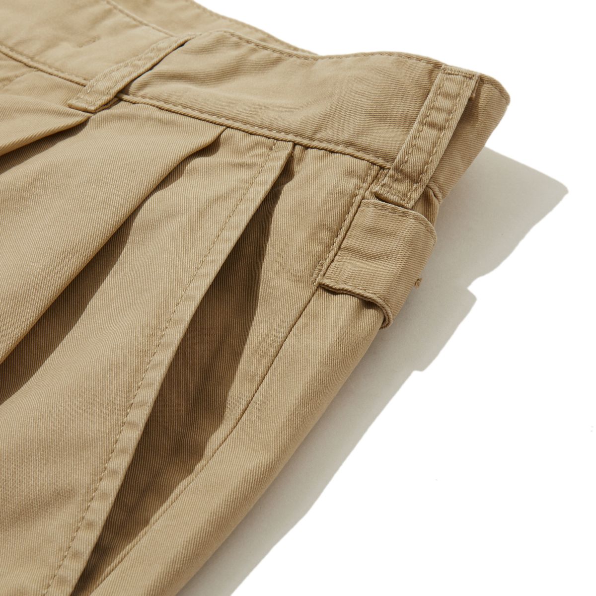 펜필드(PENFIELD) 가드너 테일러드 치노 쇼츠 베이지_FR2WP56U