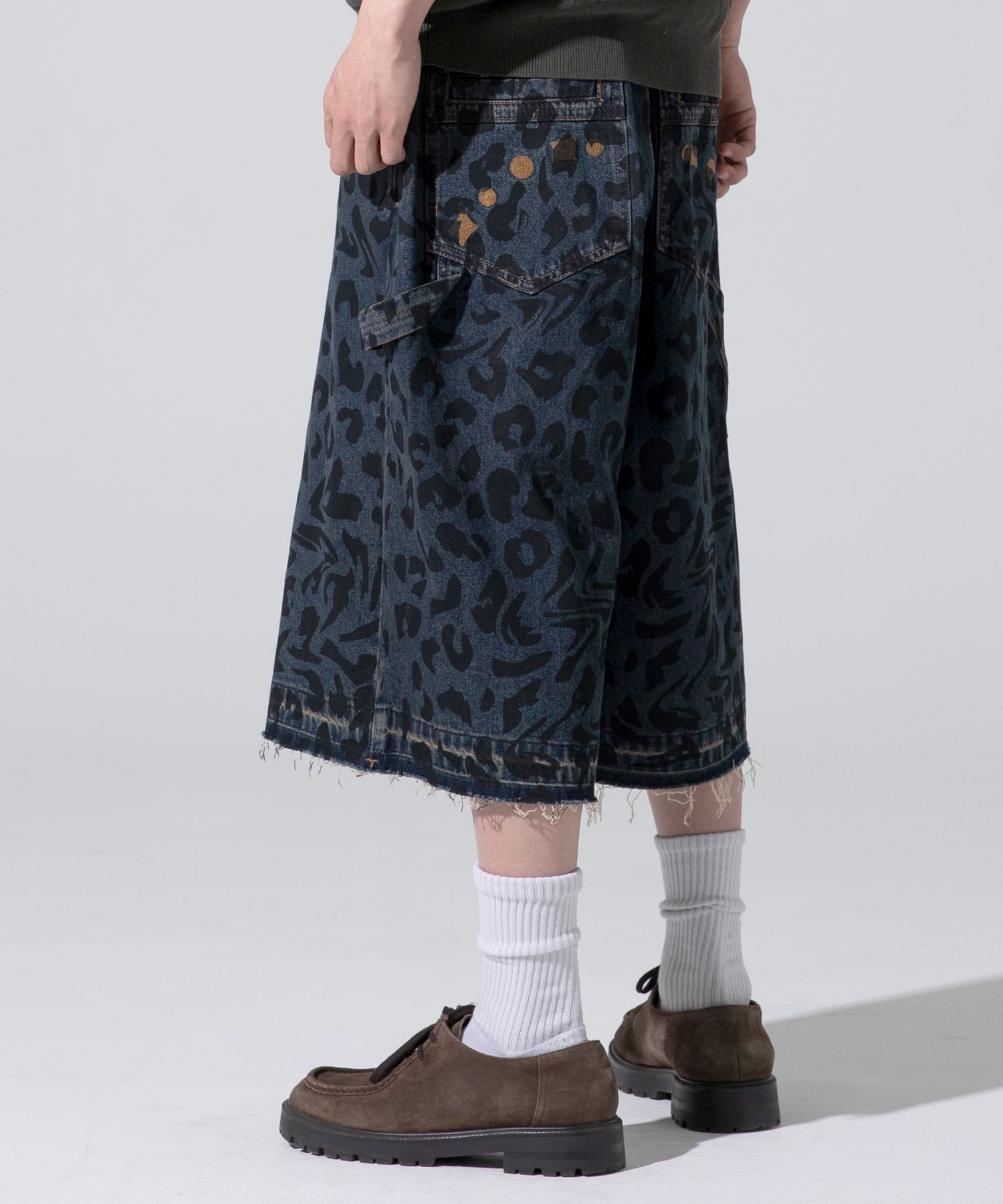 [XTONZ] Leopard Carpenter Bermuda Denim Pants ★大人気★ MUSINSA | XTONZ XP281 LEOPARD CARPENTER BERMUDA DENIM PANTS