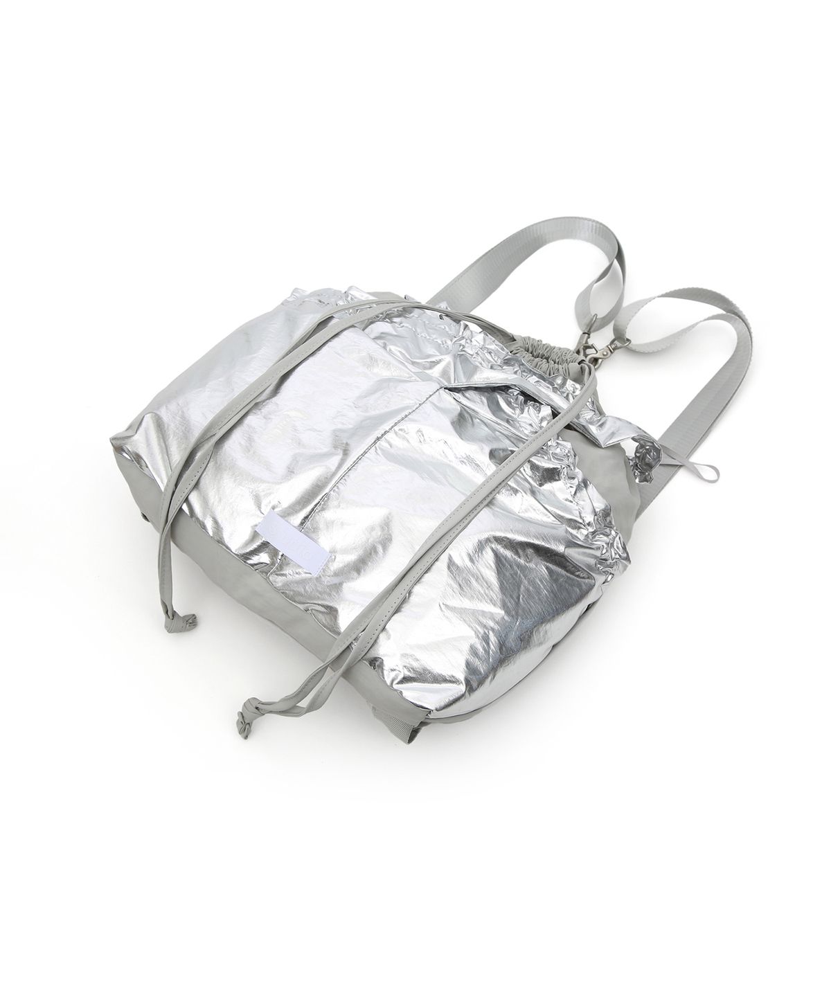 언더컨트롤 스튜디오(UNDERCONTROL STUDIO) 포켓 디테일 탈부착 스트랩 백팩 숄더백 여성 가방 2WAY LAYERED CABBAGE BAG / SILVER METAL LAYER