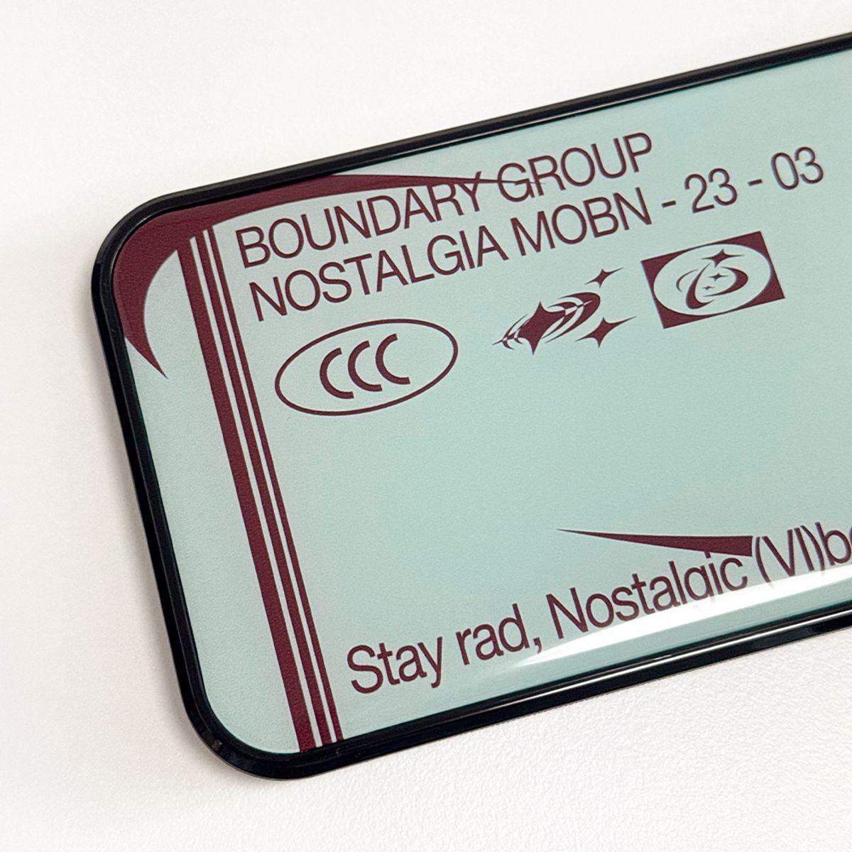 메모리즈바운더리(MEMORIESBOUNDARY) Dusty, Nostalgic Vibes Phone Case (PaleAqua/Burgundy)