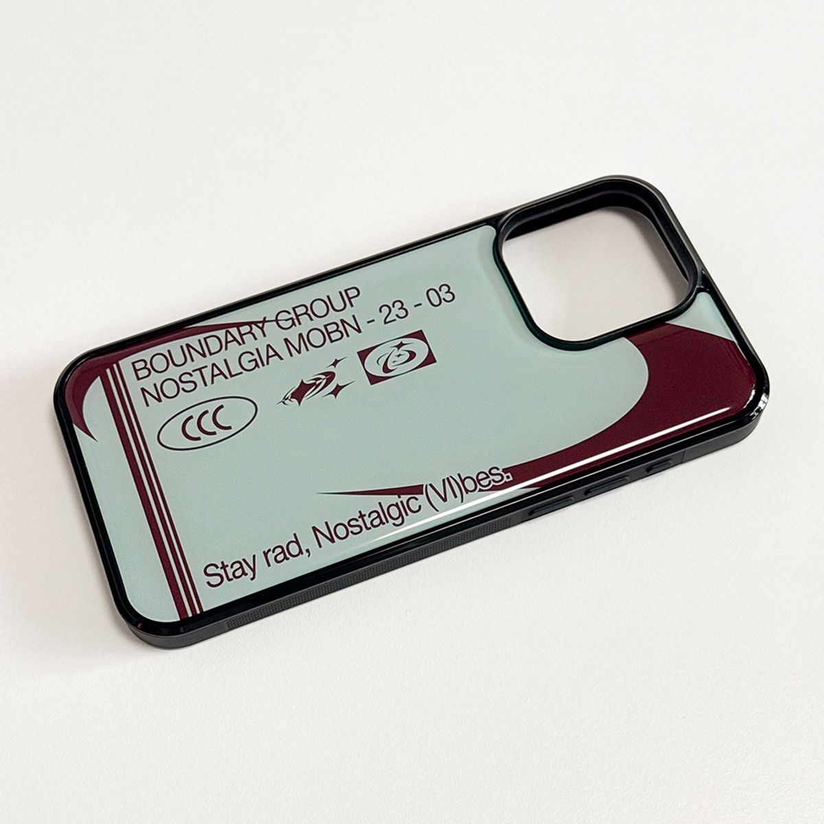메모리즈바운더리(MEMORIESBOUNDARY) Dusty, Nostalgic Vibes Phone Case (PaleAqua/Burgundy)