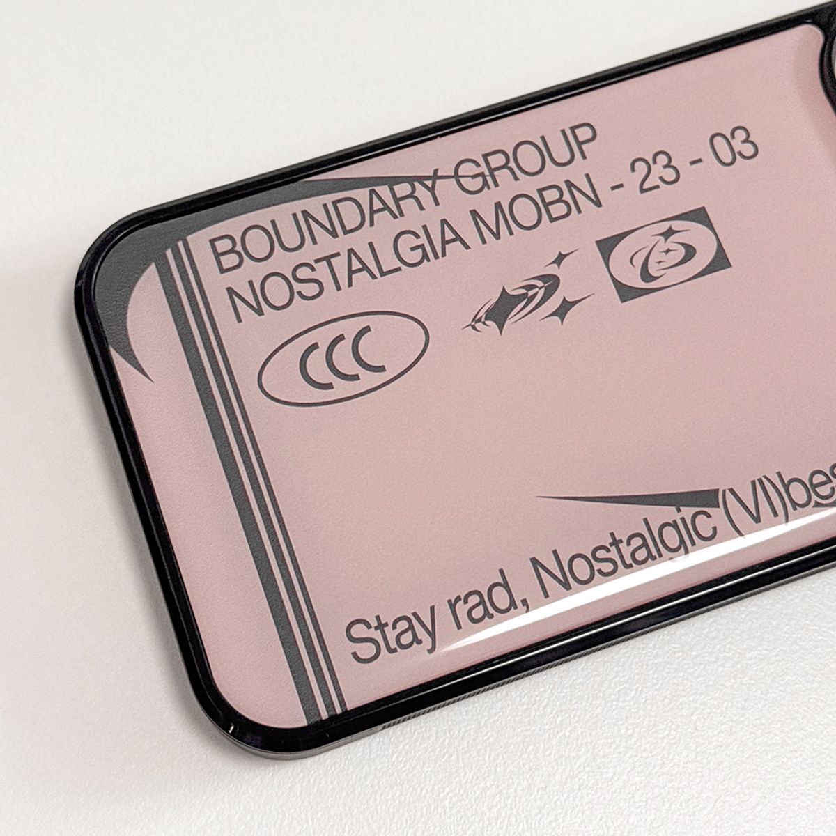 메모리즈바운더리(MEMORIESBOUNDARY) Dusty, Nostalgic Vibes Phone Case (DustyPink/CharcoalGray)