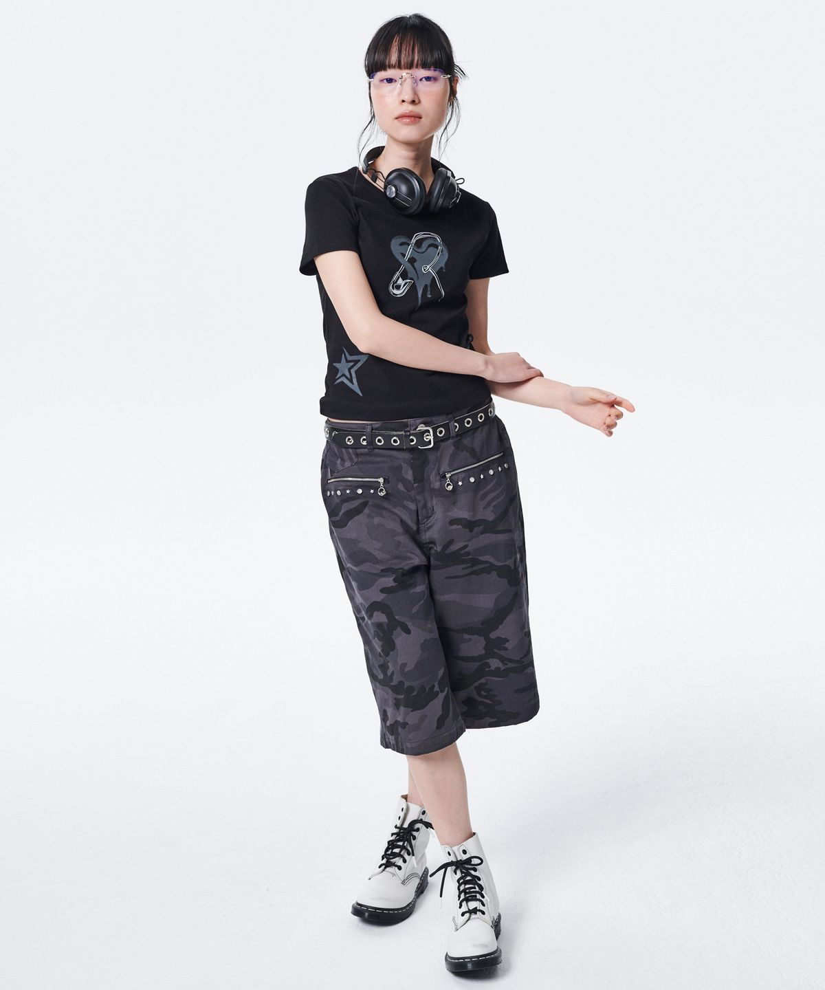 러닝하이(RUNNINGHIGH) 멜팅 하트 H/S 티 [블랙]