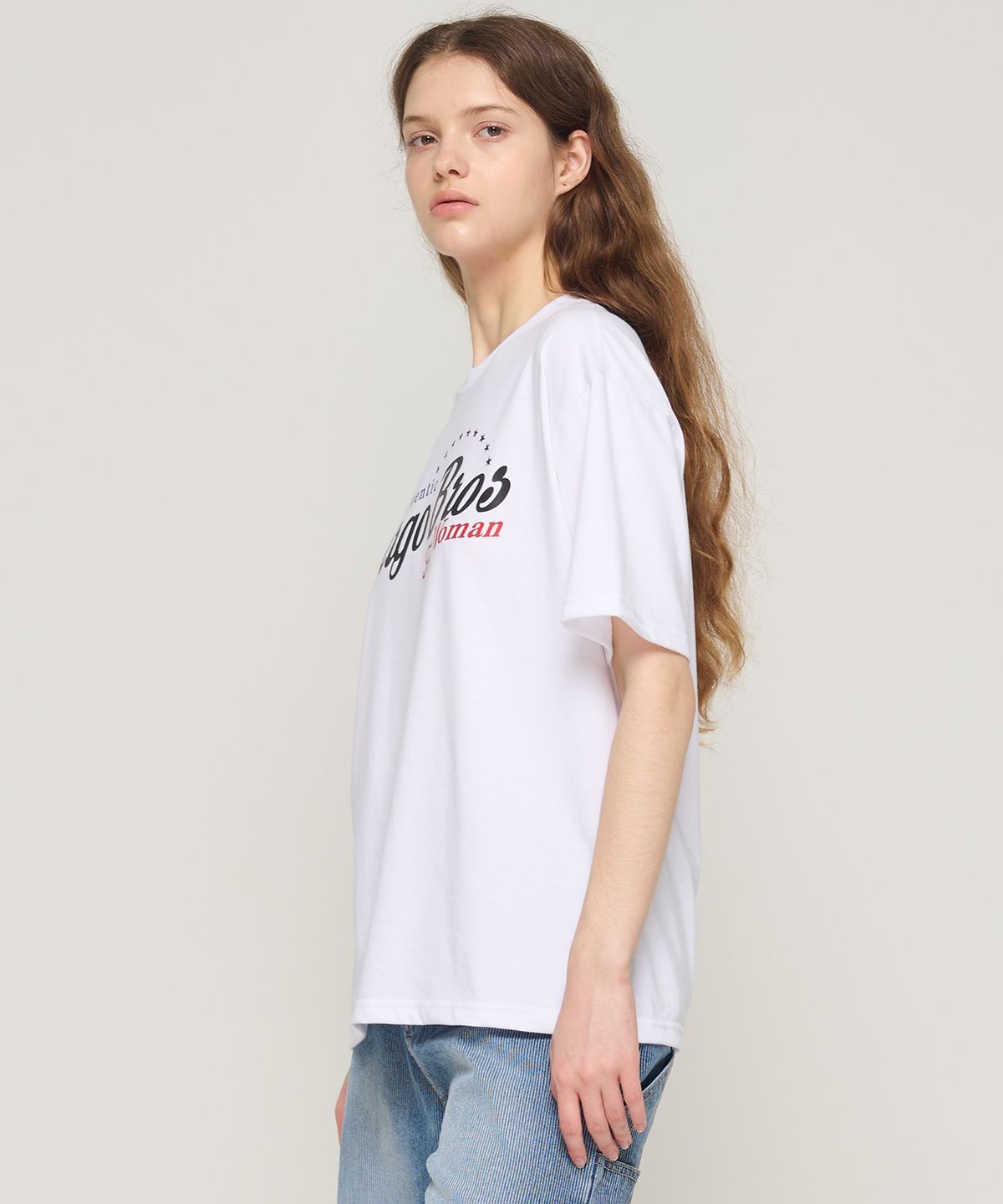 카고브로스 포 우먼(CARGOBROS FOR WOMAN) 레트로 로고 반팔 티셔츠 (화이트)