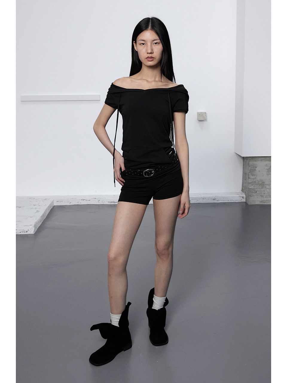 SWEAT HOODIE HALF TOP / BLACK
