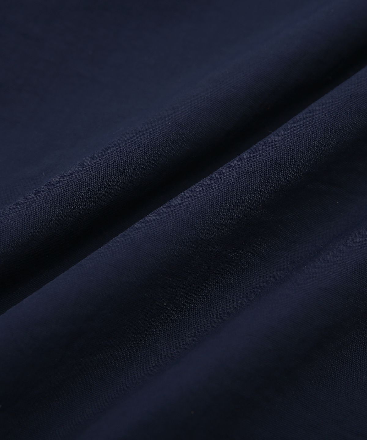 돌핀웨이브어패럴(DOLPHIN WAVE APPAREL) [세트] 돌핀 실리콘프린트 라글란 반팔티셔츠 네이비 + 실리콘와펜 루즈핏 타슬란반바지 네이비