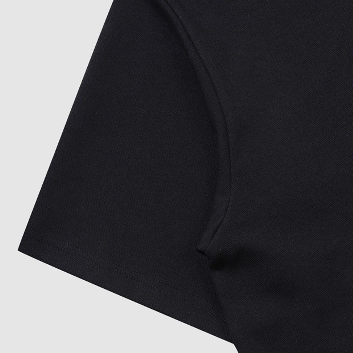 엄브로(UMBRO) 크리스피 타슬란 피케 카라 반팔 티셔츠 블랙(UQ223CTS59)