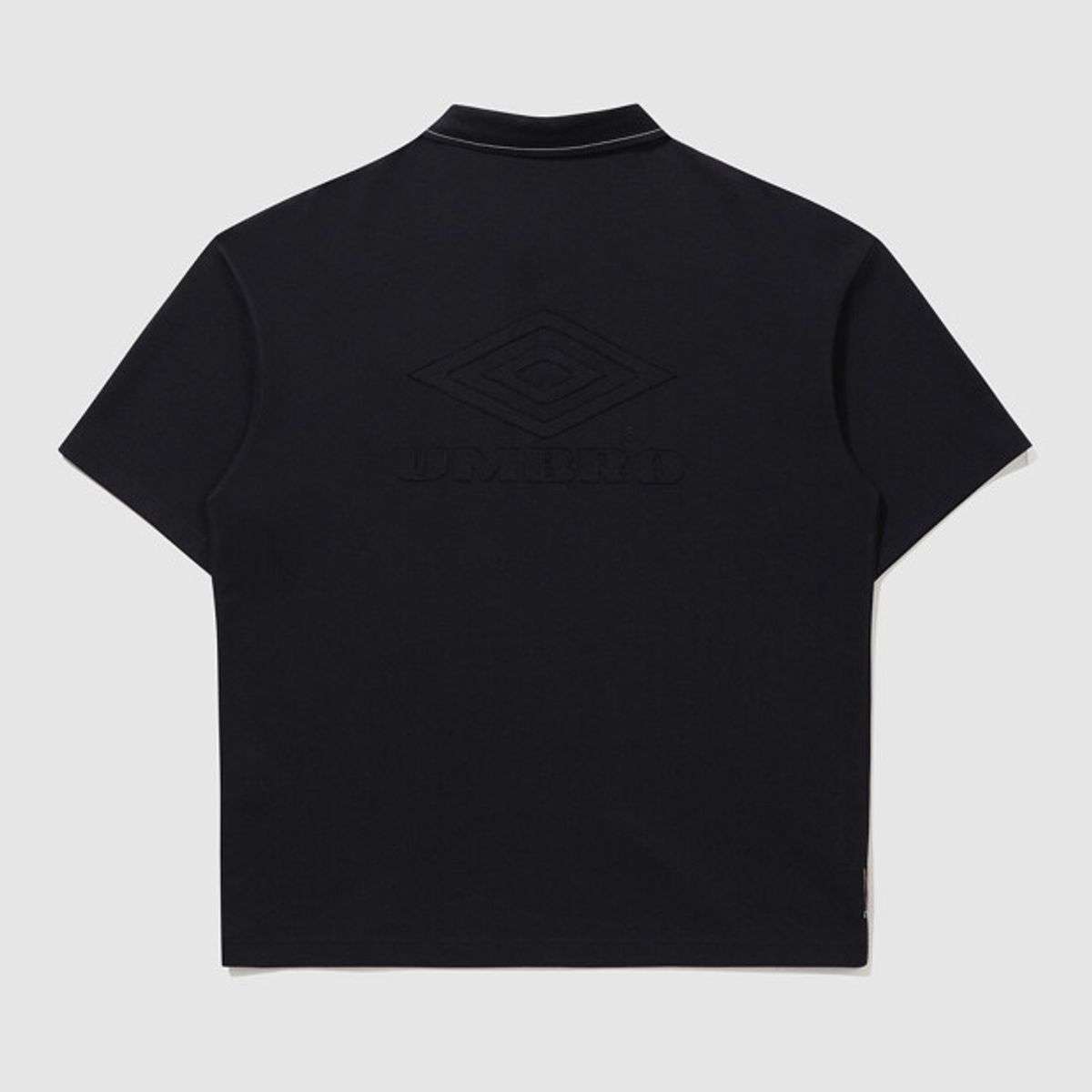 엄브로(UMBRO) 크리스피 타슬란 피케 카라 반팔 티셔츠 블랙(UQ223CTS59)