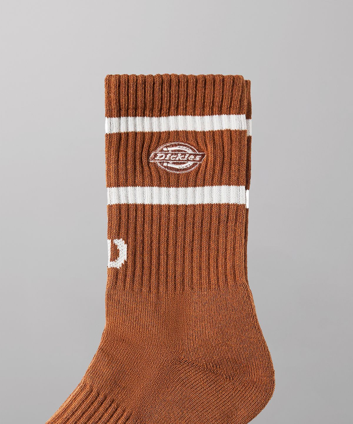 디키즈(DICKIES) X Wilson 크루 삭스 Brown