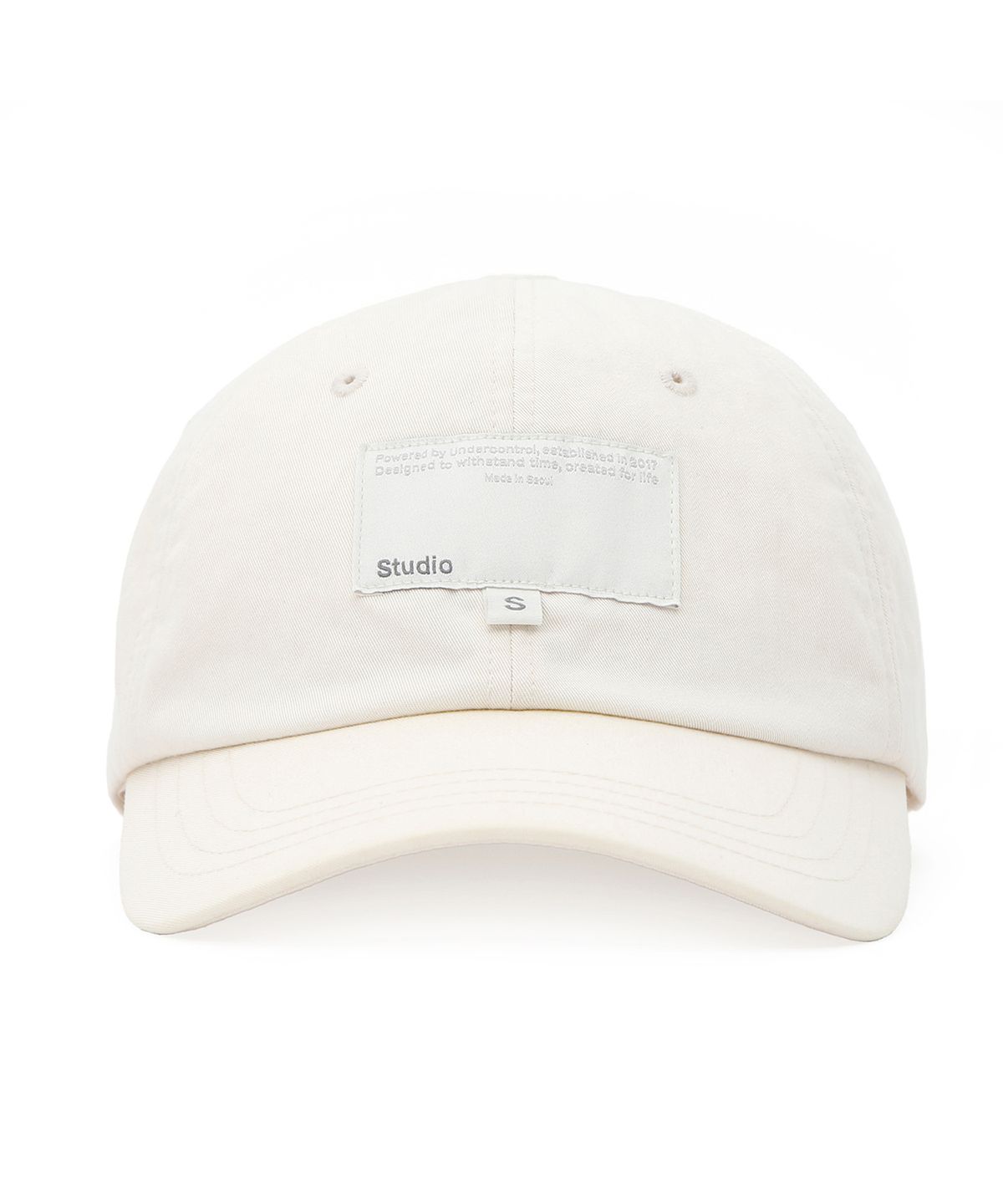 언더컨트롤 스튜디오(UNDERCONTROL STUDIO) 로고 라벨 포인트 워싱 코튼 베이직 볼캡 BALL CAP / S LABEL / WASHED IVORY